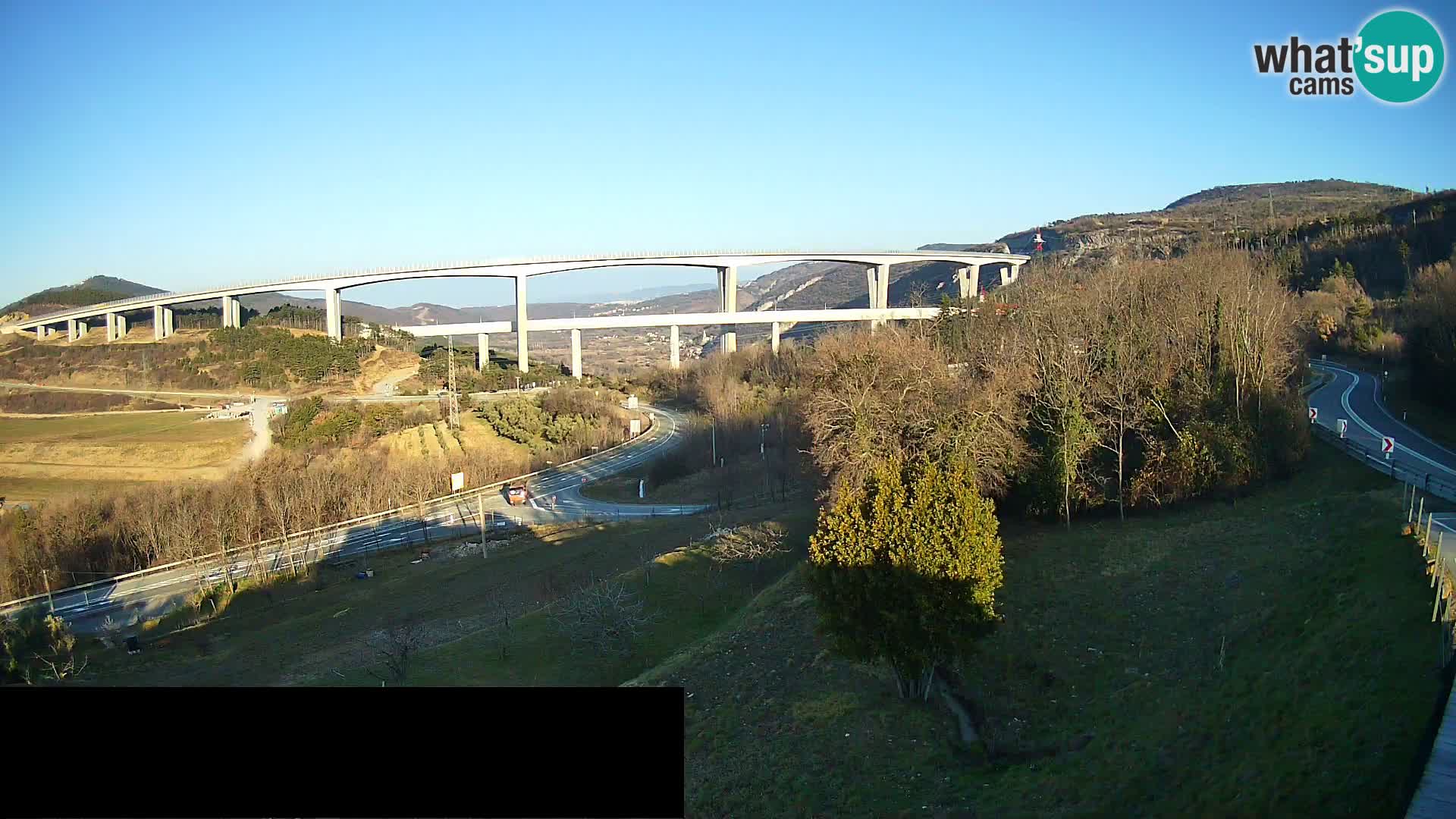 Livecam  Črni Kal Viadotto – panorama dal Viki Burger