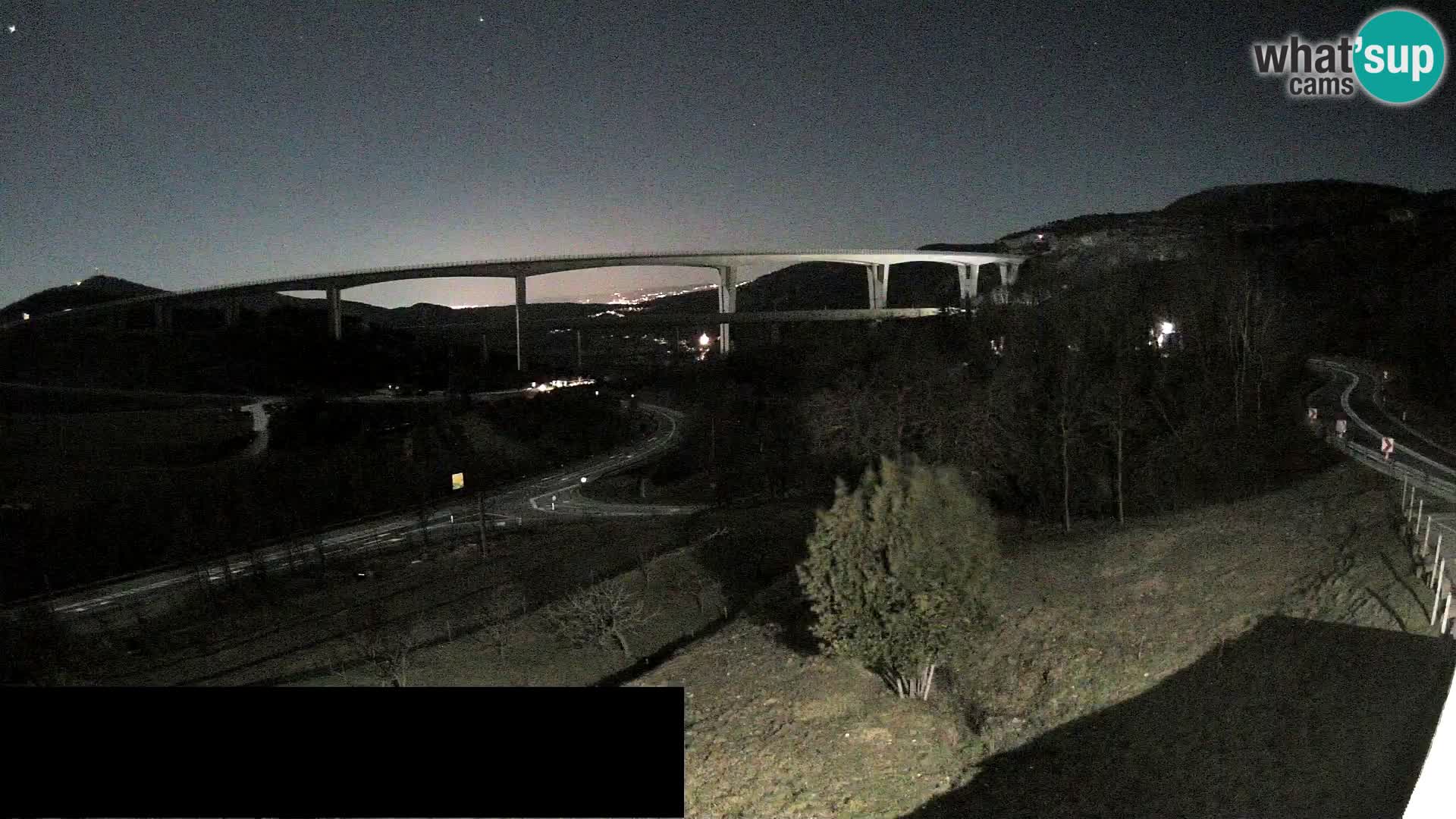 Web kamera Črni Kal Viadukt – pogled sa Viki Burgerja