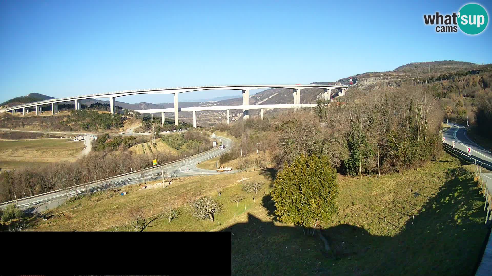 Live cam Črni Kal Viaduc – Viki Burger