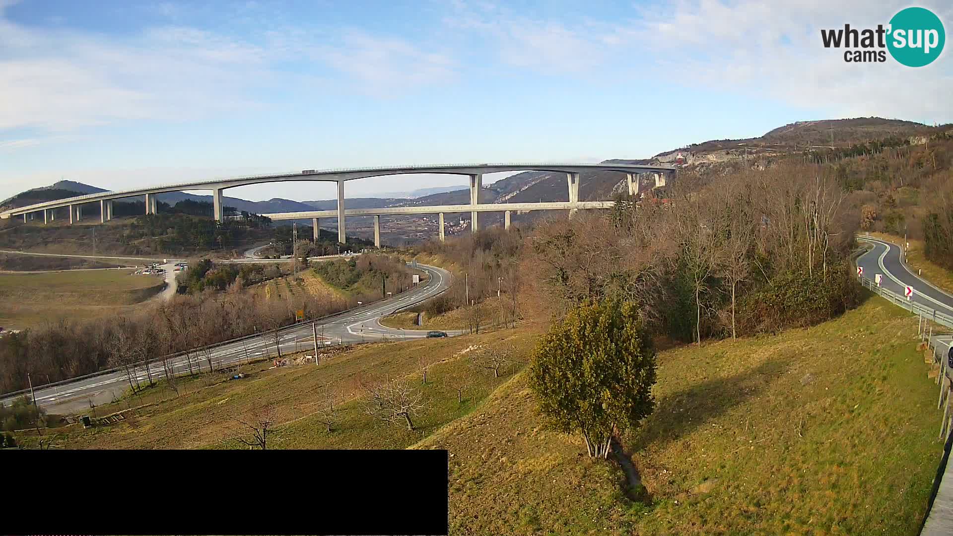 Web kamera Črni Kal Viadukt – pogled sa Viki Burgerja