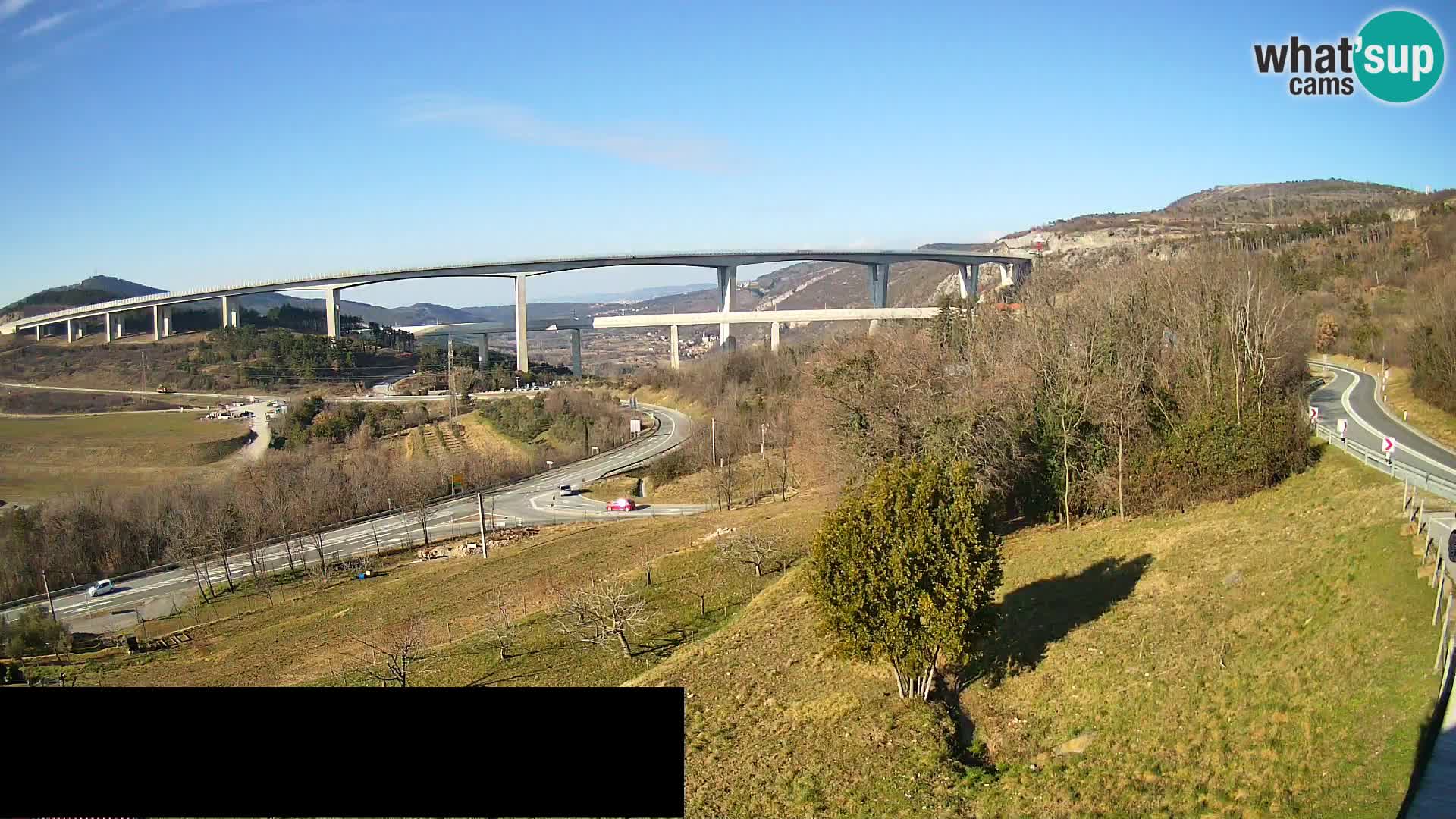 Live cam Črni Kal Viaduc – Viki Burger