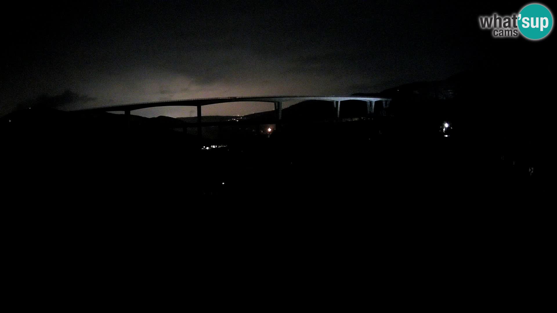 Kamera v živo Črni Kal Viadukt – pogled z Viki Burgerja