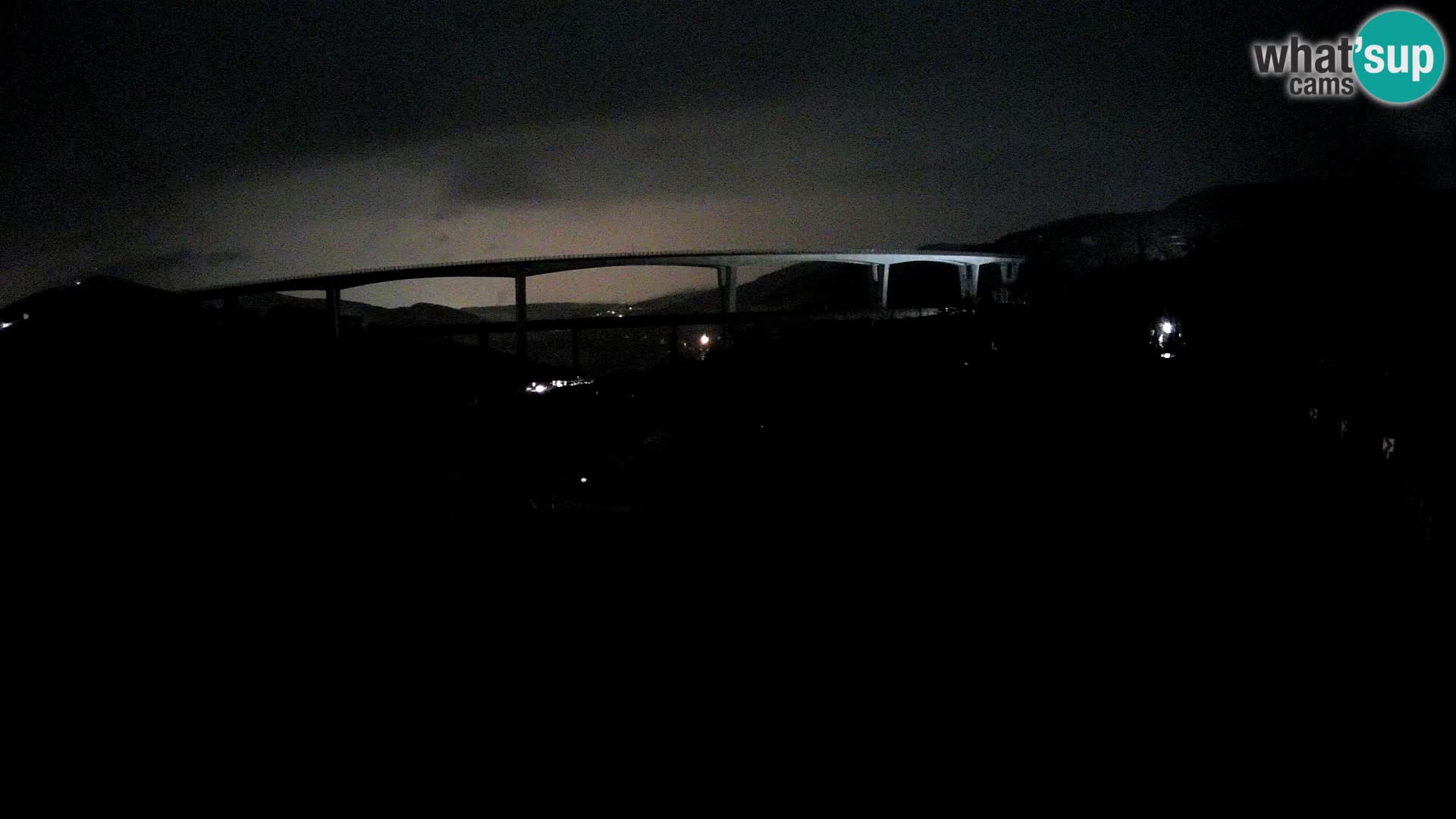 Webcam Črni Kal Viaduct – view from Viki Burger