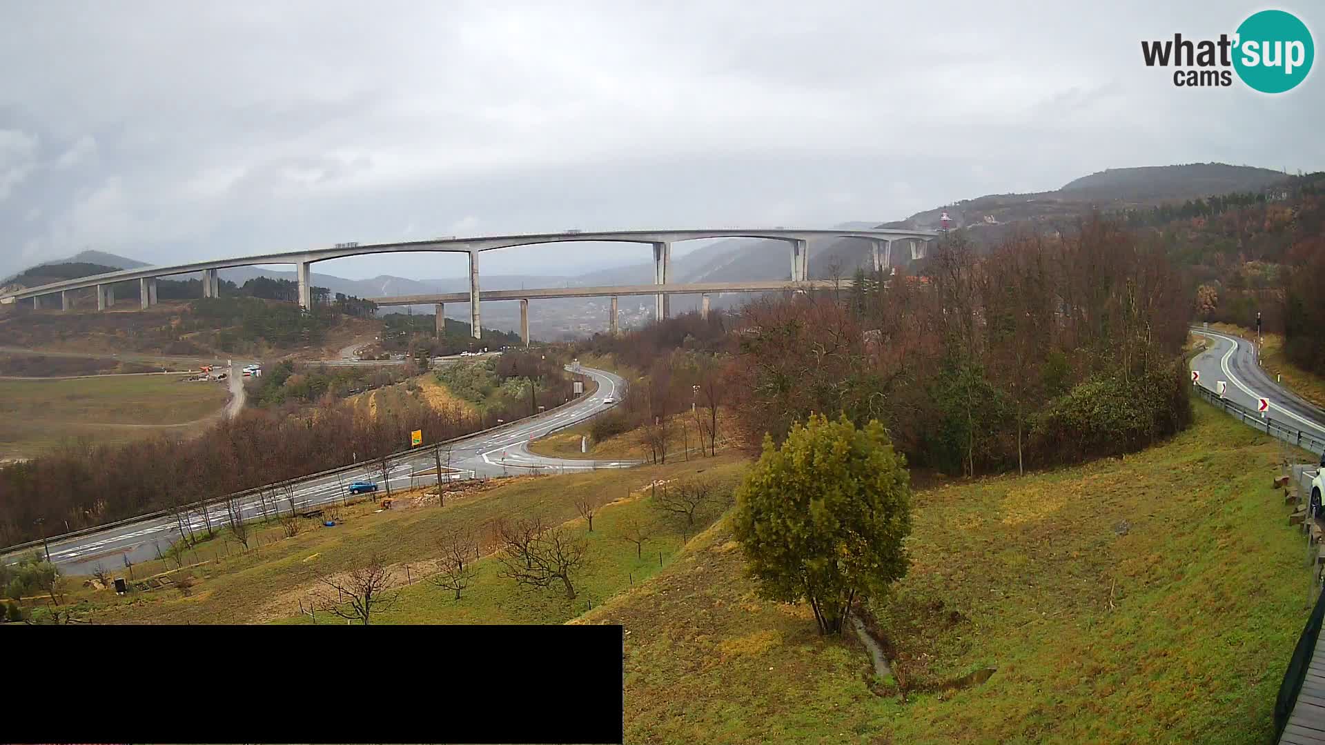 Livecam  Črni Kal Viadotto – panorama dal Viki Burger