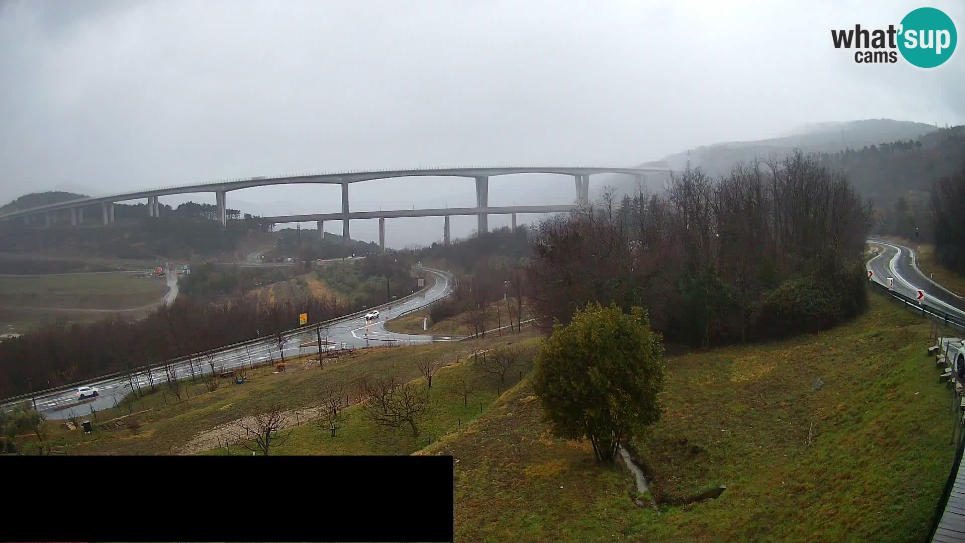 Live cam Črni Kal Viaduc – Viki Burger