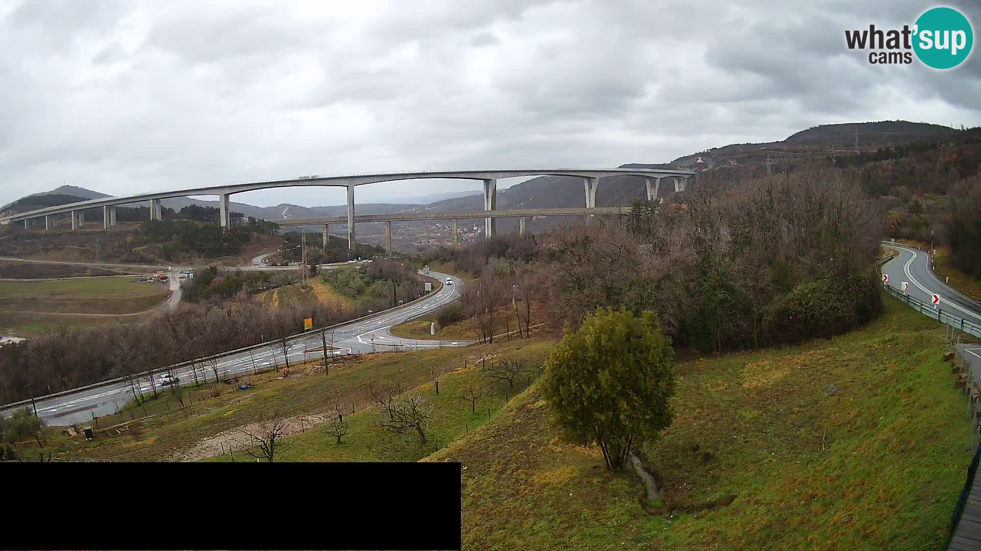 Web kamera Črni Kal Viadukt – pogled sa Viki Burgerja