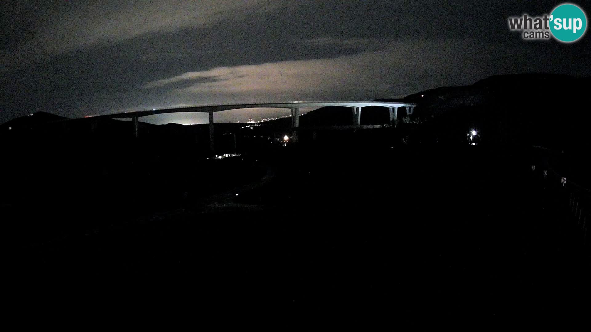 Live cam Črni Kal Viaduc – Viki Burger
