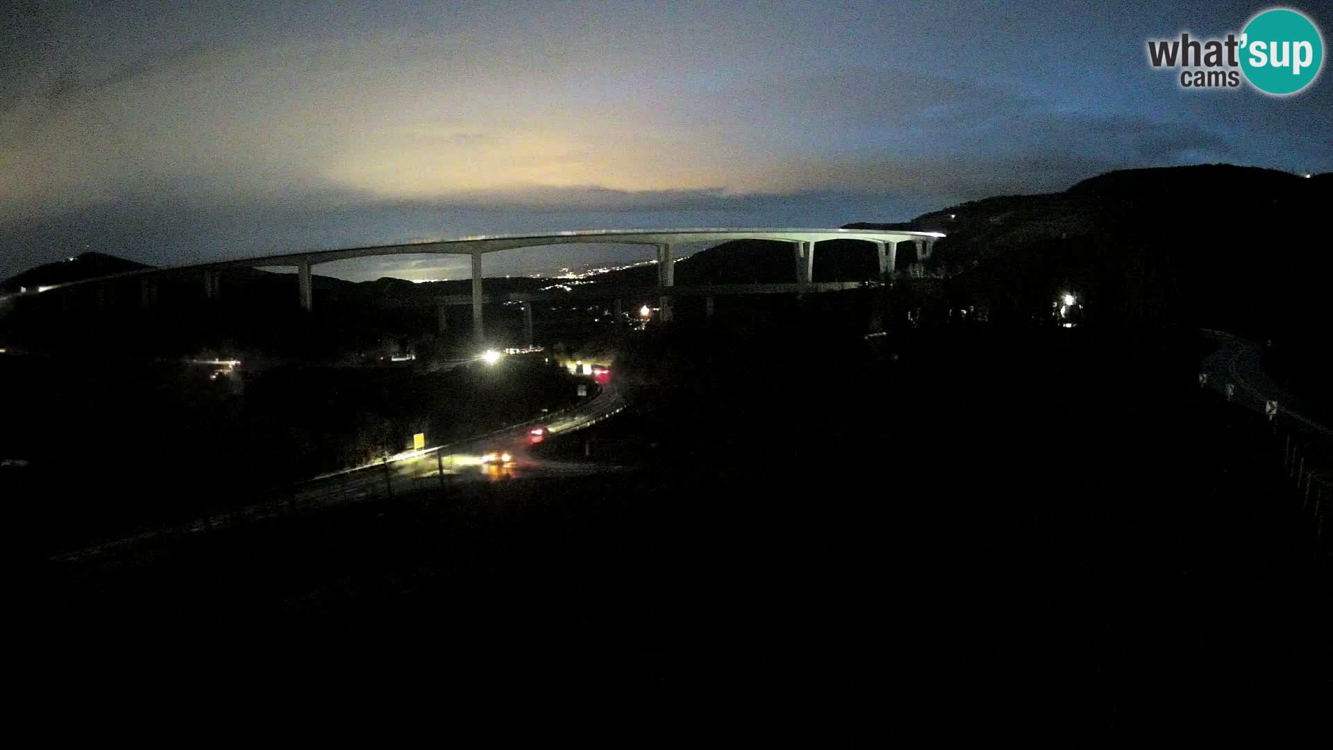 Camera en vivo Črni Kal Viaducto – Viki Burger
