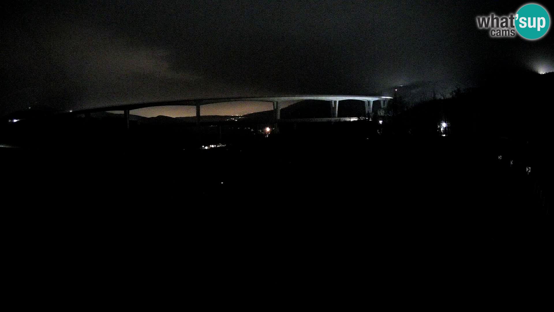 Live cam Črni Kal Viaduc – Viki Burger