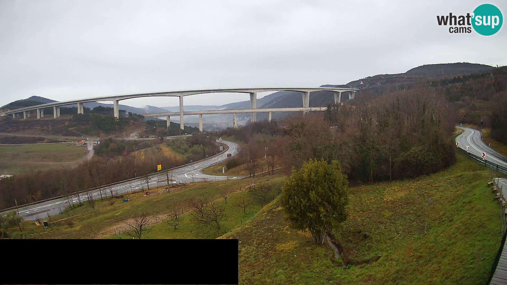 Livecam  Črni Kal Viadotto – panorama dal Viki Burger