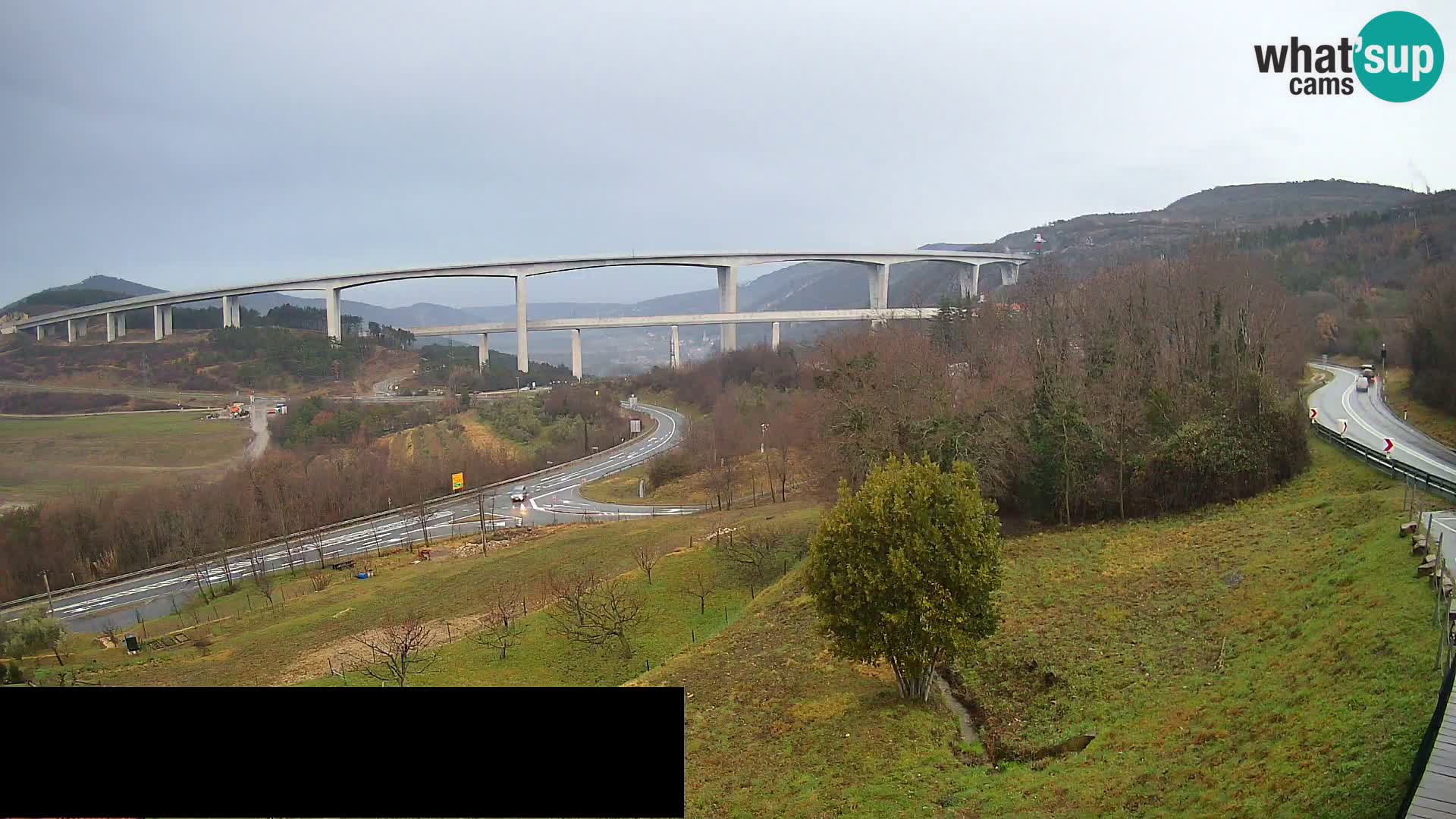 Web kamera Črni Kal Viadukt – pogled sa Viki Burgerja