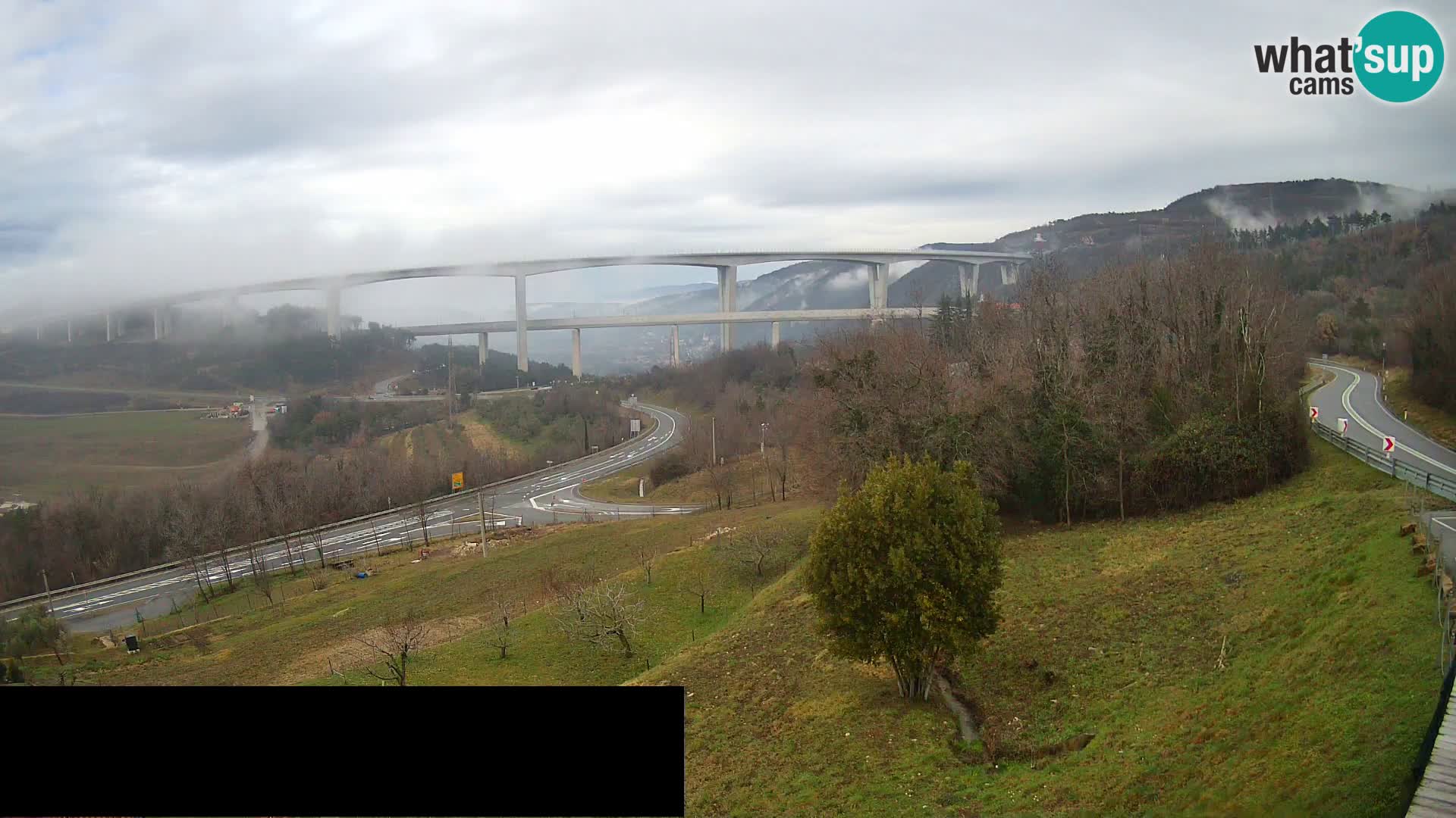 Webcam Črni Kal Viadukt – Viki Burger