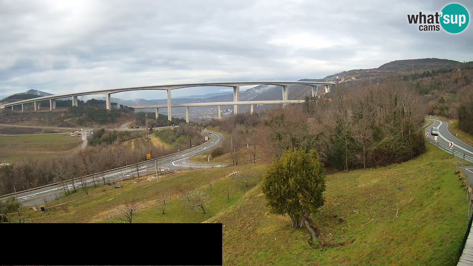 Livecam  Črni Kal Viadotto – panorama dal Viki Burger
