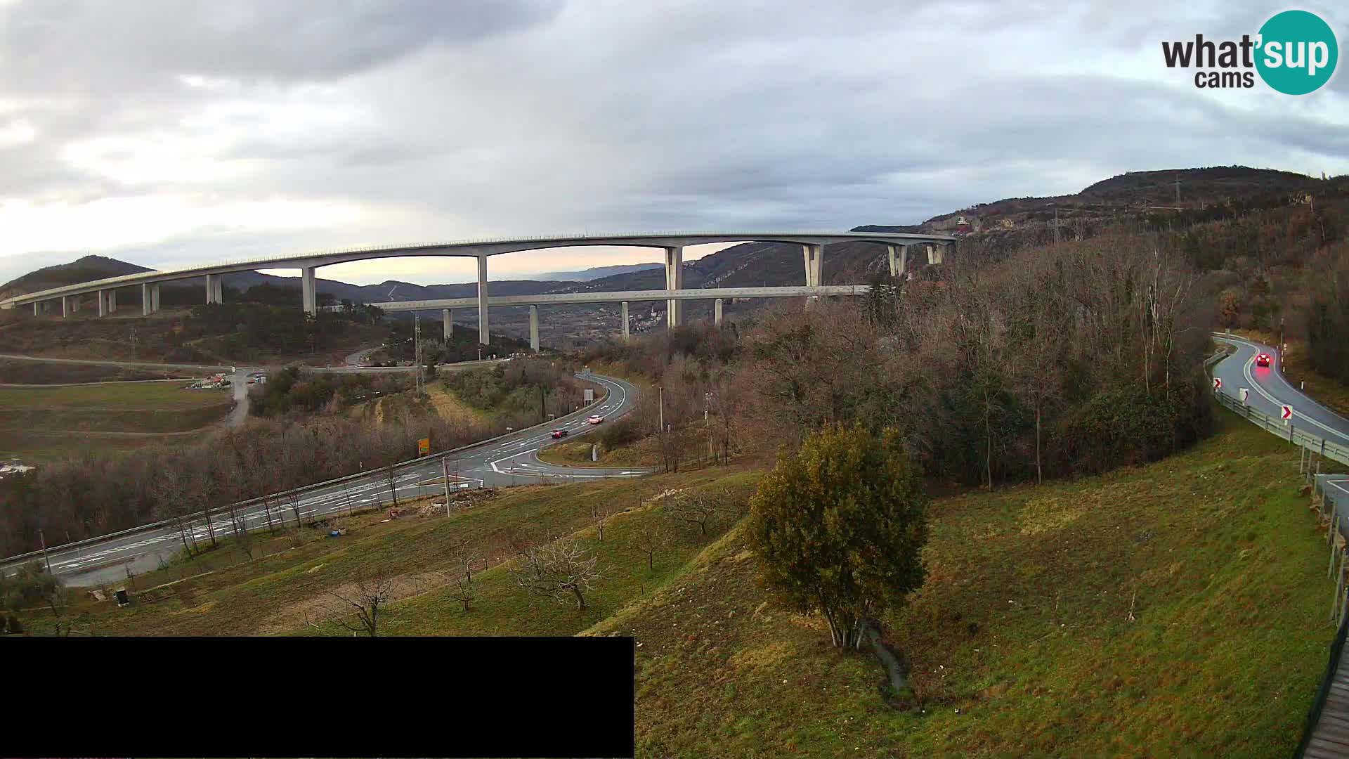 Webcam Črni Kal Viadukt – Viki Burger