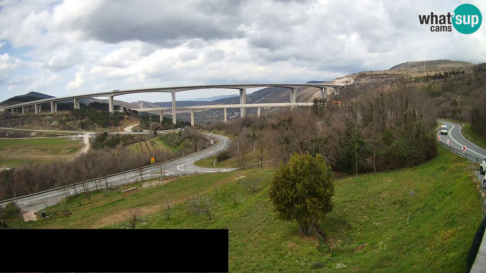 Webcam Črni Kal Viadukt – Viki Burger