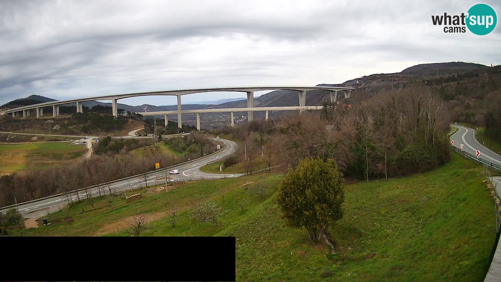 Live cam Črni Kal Viaduc – Viki Burger