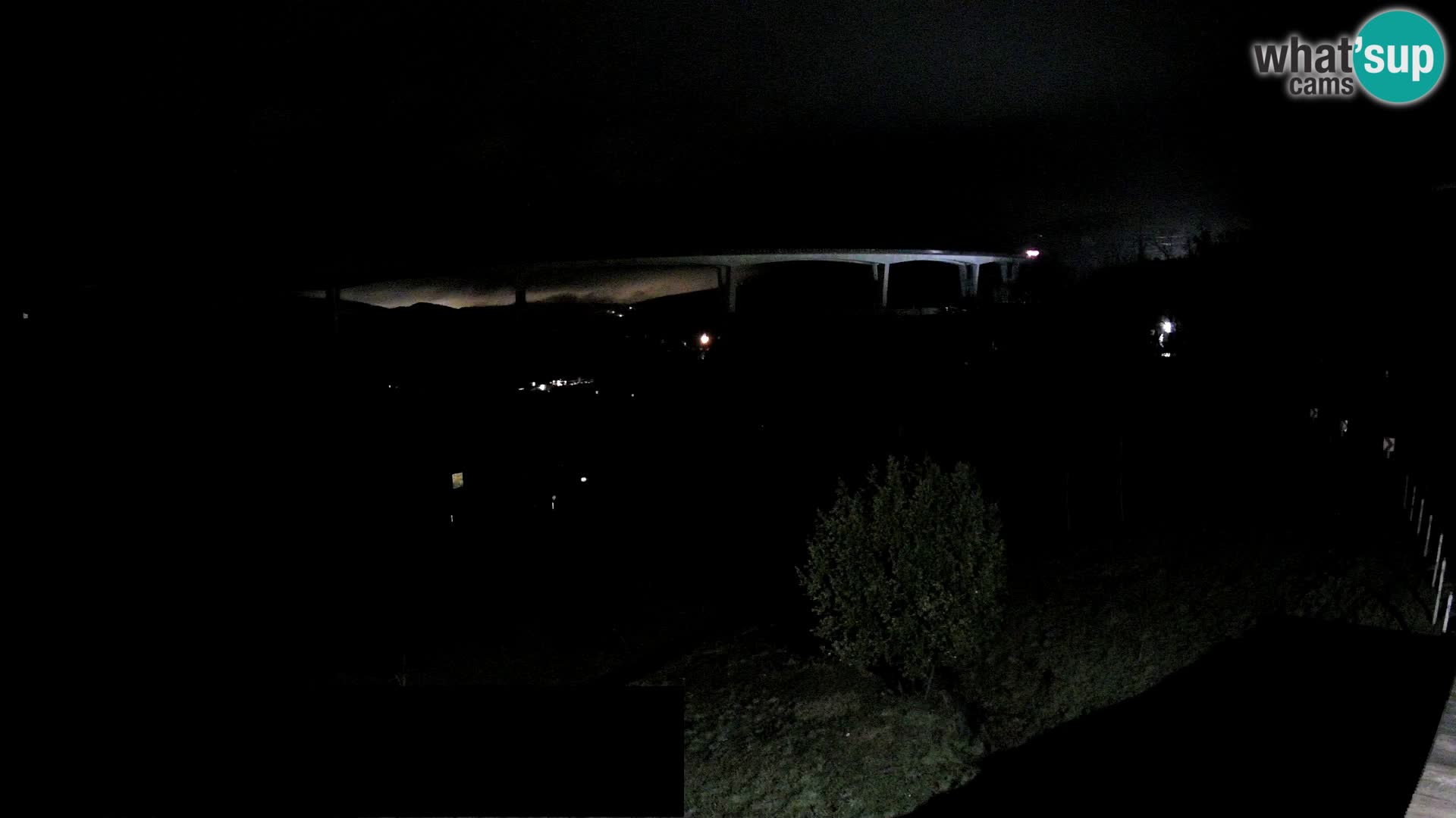 Webcam Črni Kal Viadukt – Viki Burger