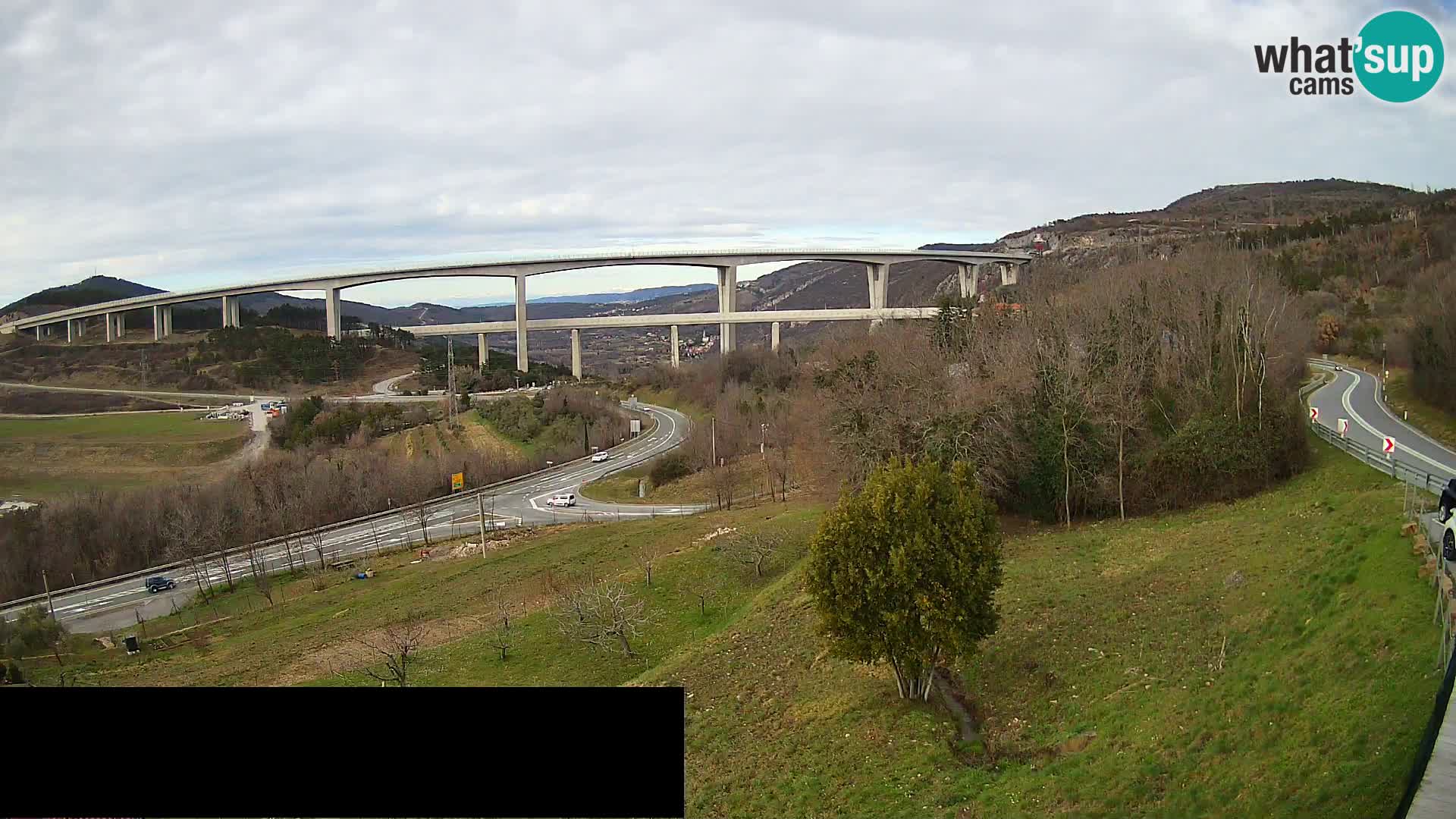 Camera en vivo Črni Kal Viaducto – Viki Burger