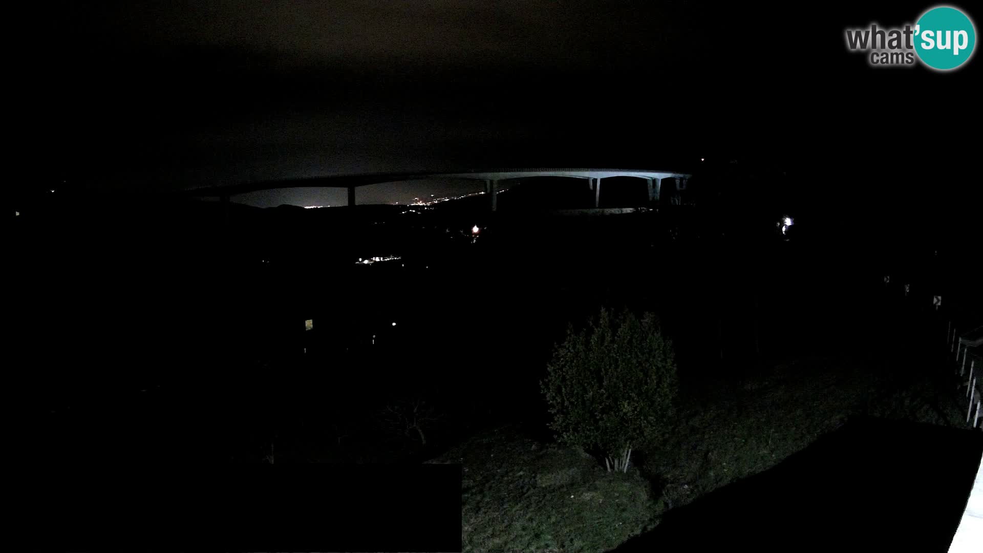 Webcam Črni Kal Viadukt – Viki Burger