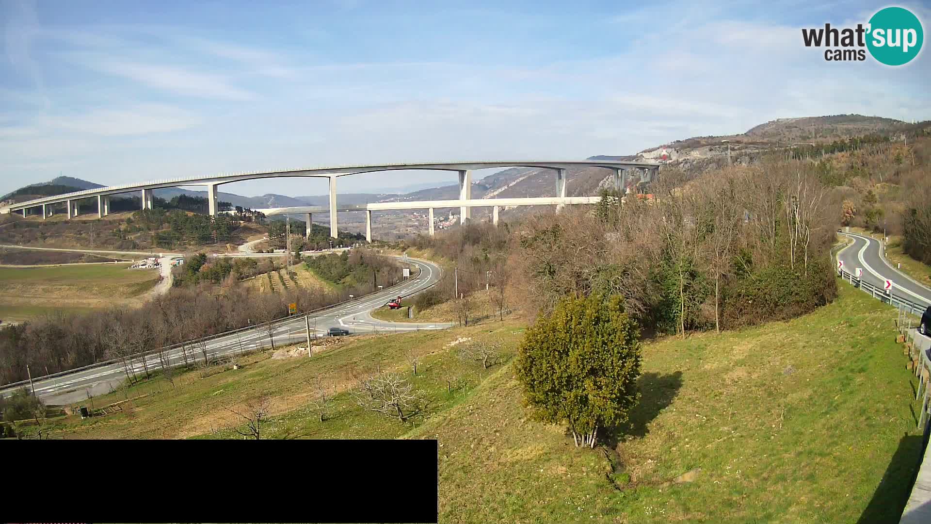 Livecam  Črni Kal Viadotto – panorama dal Viki Burger