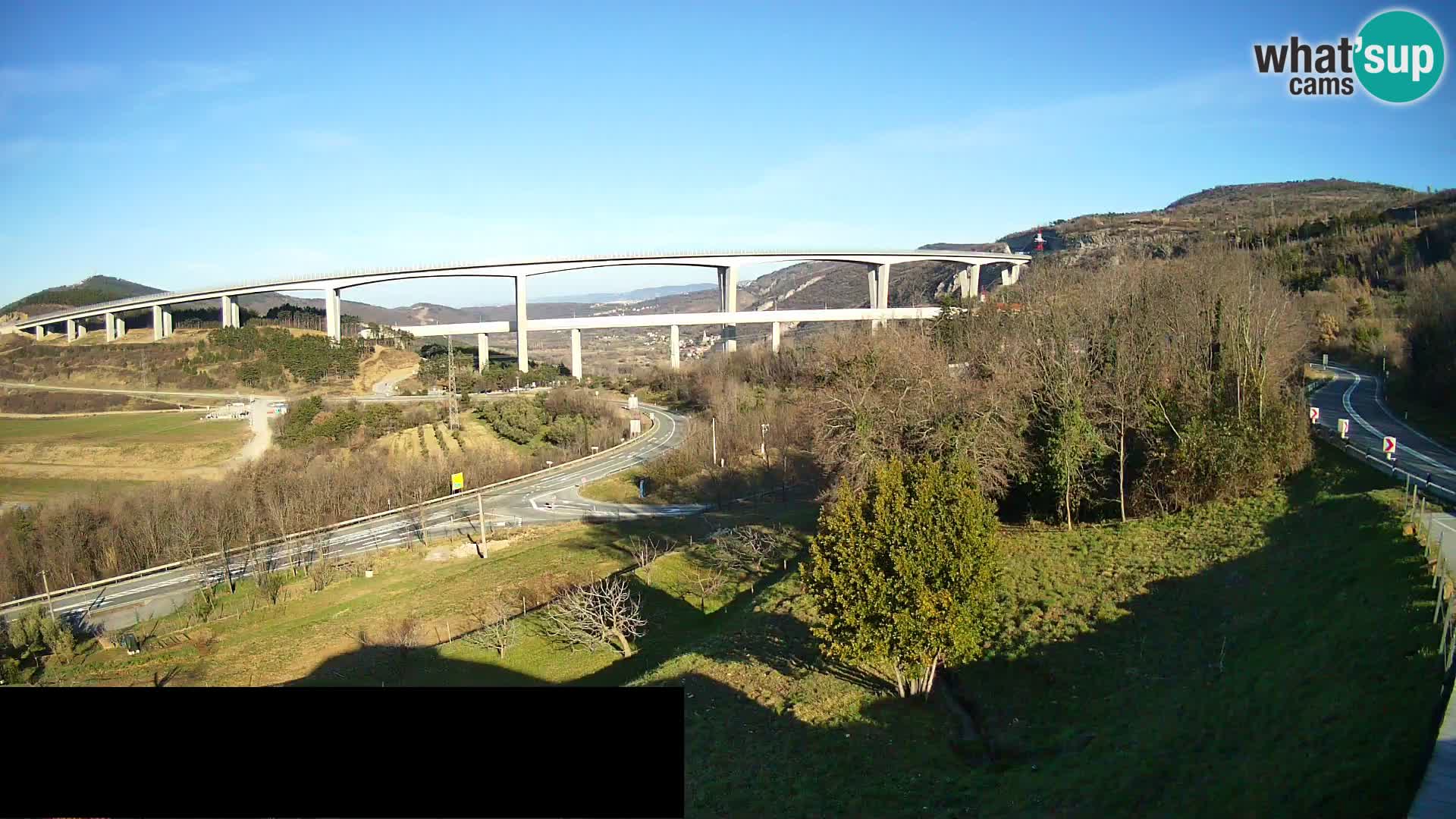 Web kamera Črni Kal Viadukt – pogled sa Viki Burgerja