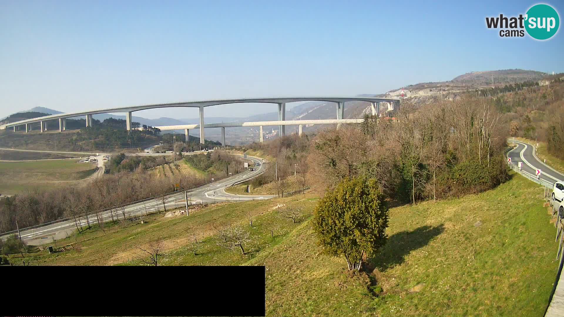 Live cam Črni Kal Viaduc – Viki Burger