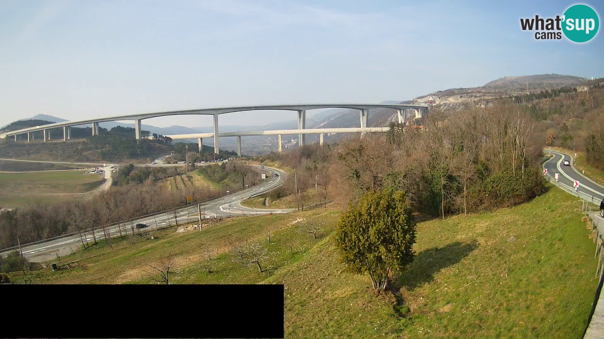 Webcam Črni Kal Viadukt – Viki Burger