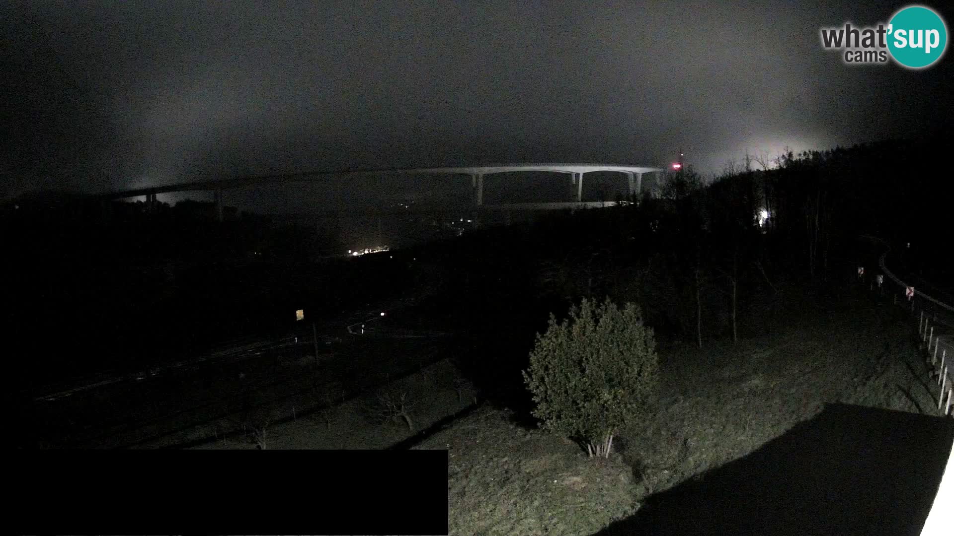 Live cam Črni Kal Viaduc – Viki Burger