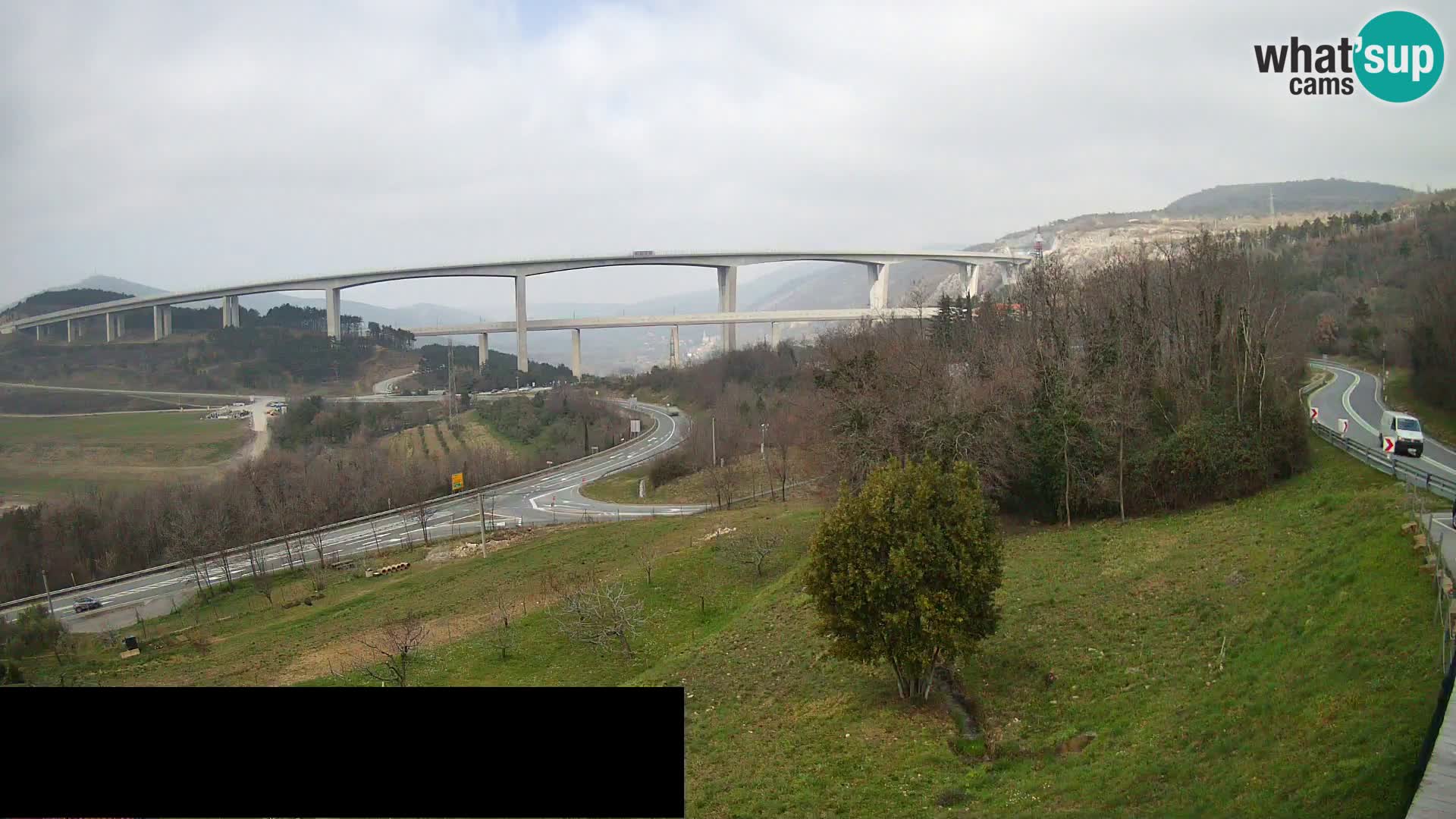 Web kamera Črni Kal Viadukt – pogled sa Viki Burgerja