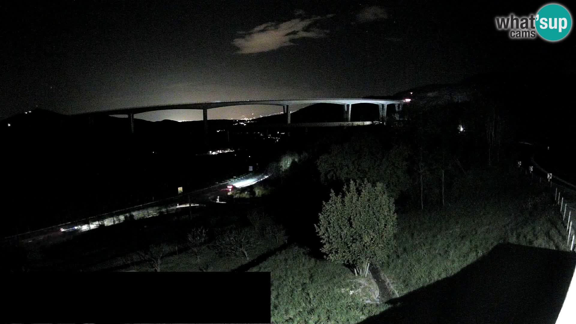 Camera en vivo Črni Kal Viaducto – Viki Burger