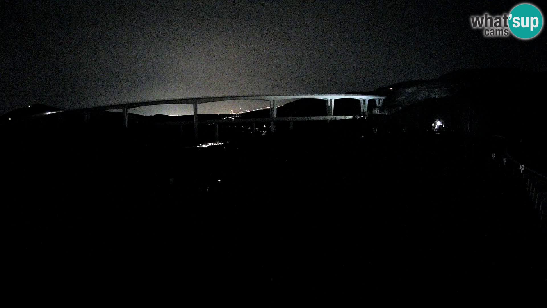 Kamera v živo Črni Kal Viadukt – pogled z Viki Burgerja