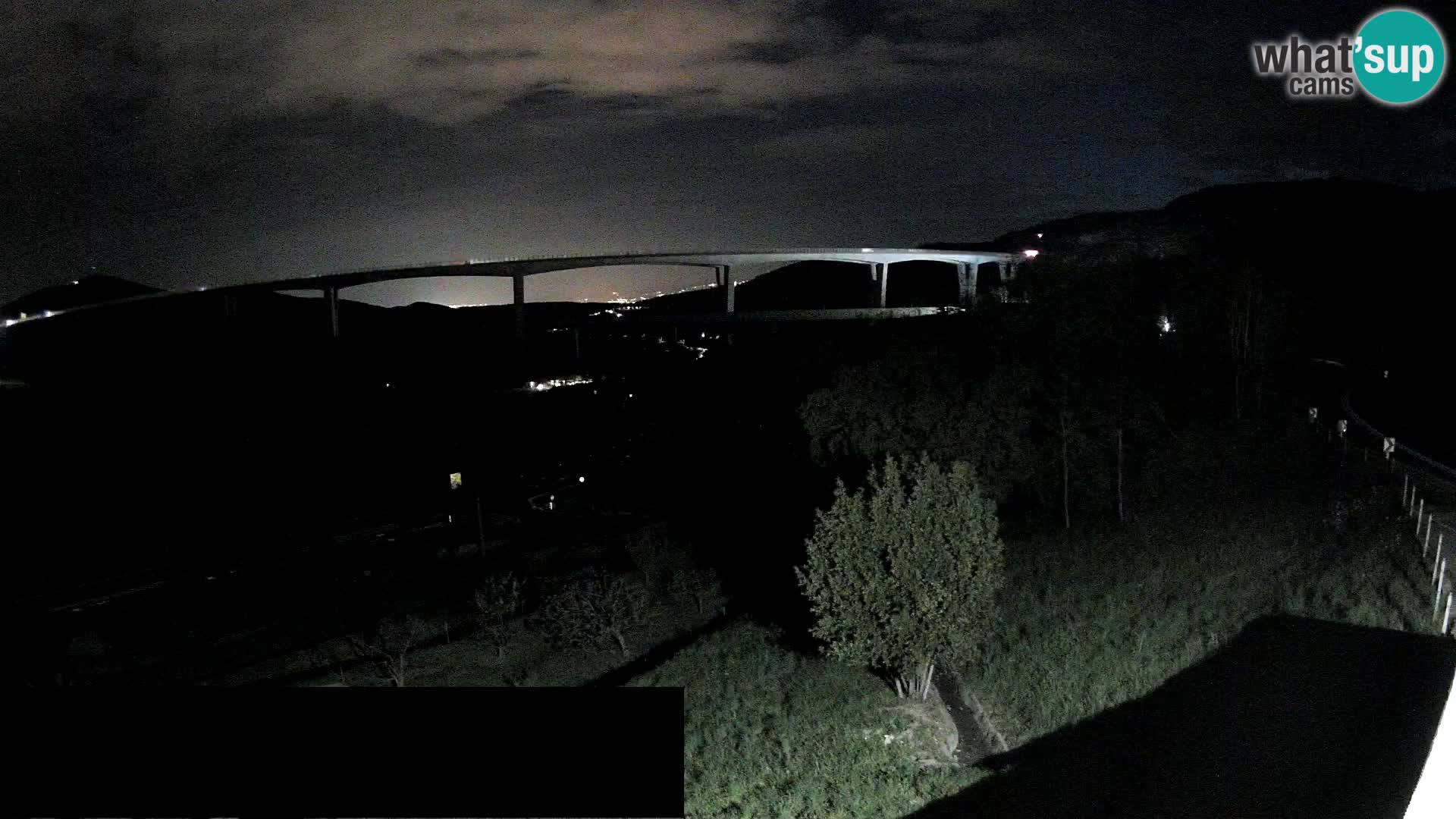 Camera en vivo Črni Kal Viaducto – Viki Burger