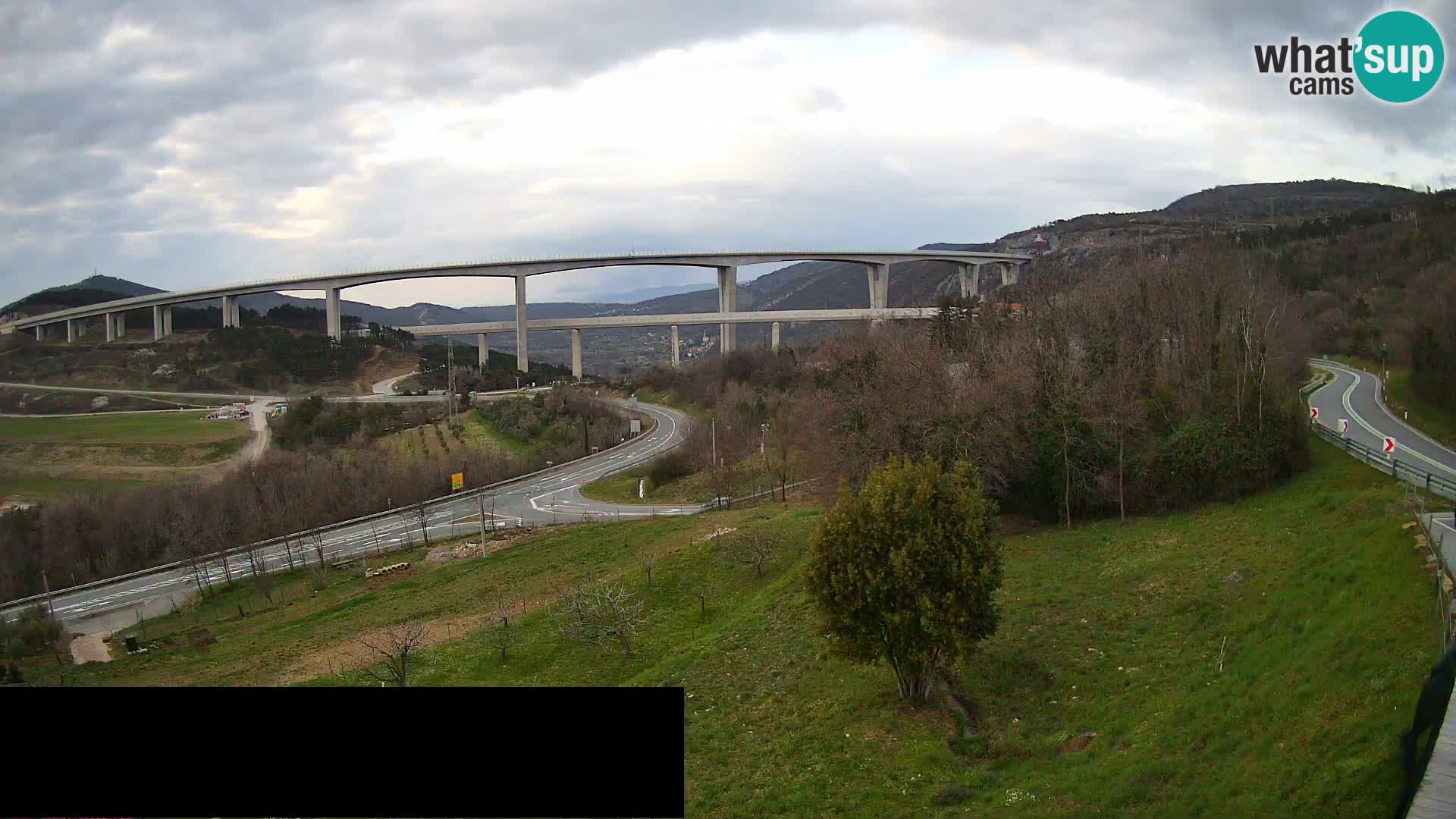 Live cam Črni Kal Viaduc – Viki Burger