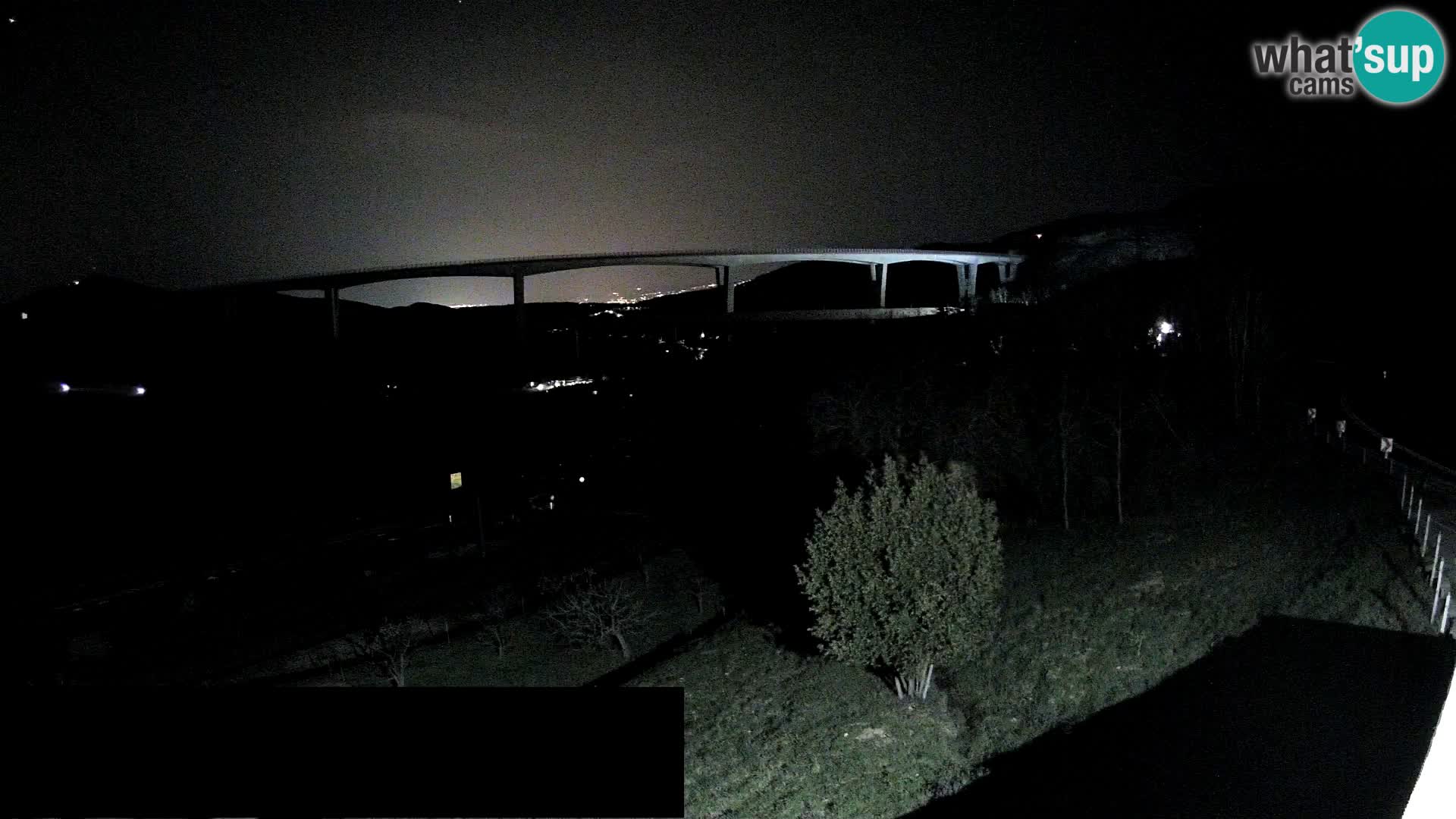 Web kamera Črni Kal Viadukt – pogled sa Viki Burgerja