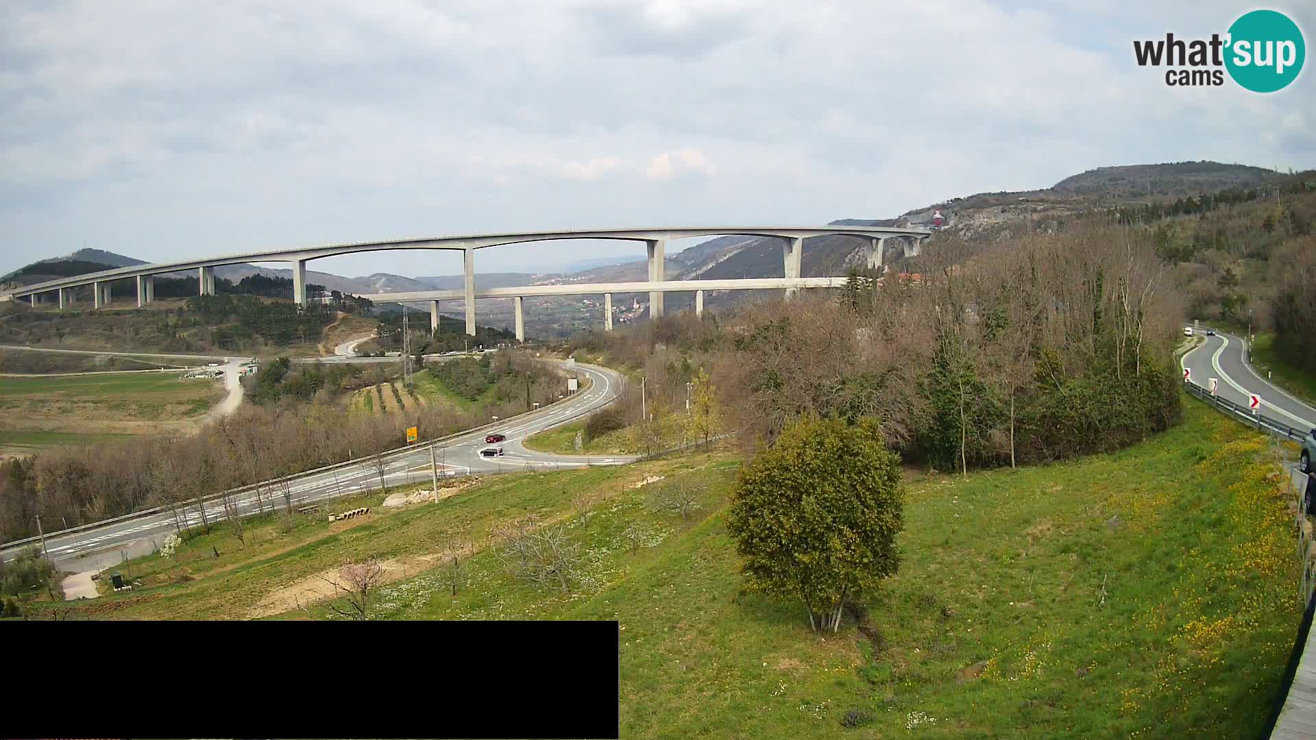 Web kamera Črni Kal Viadukt – pogled sa Viki Burgerja