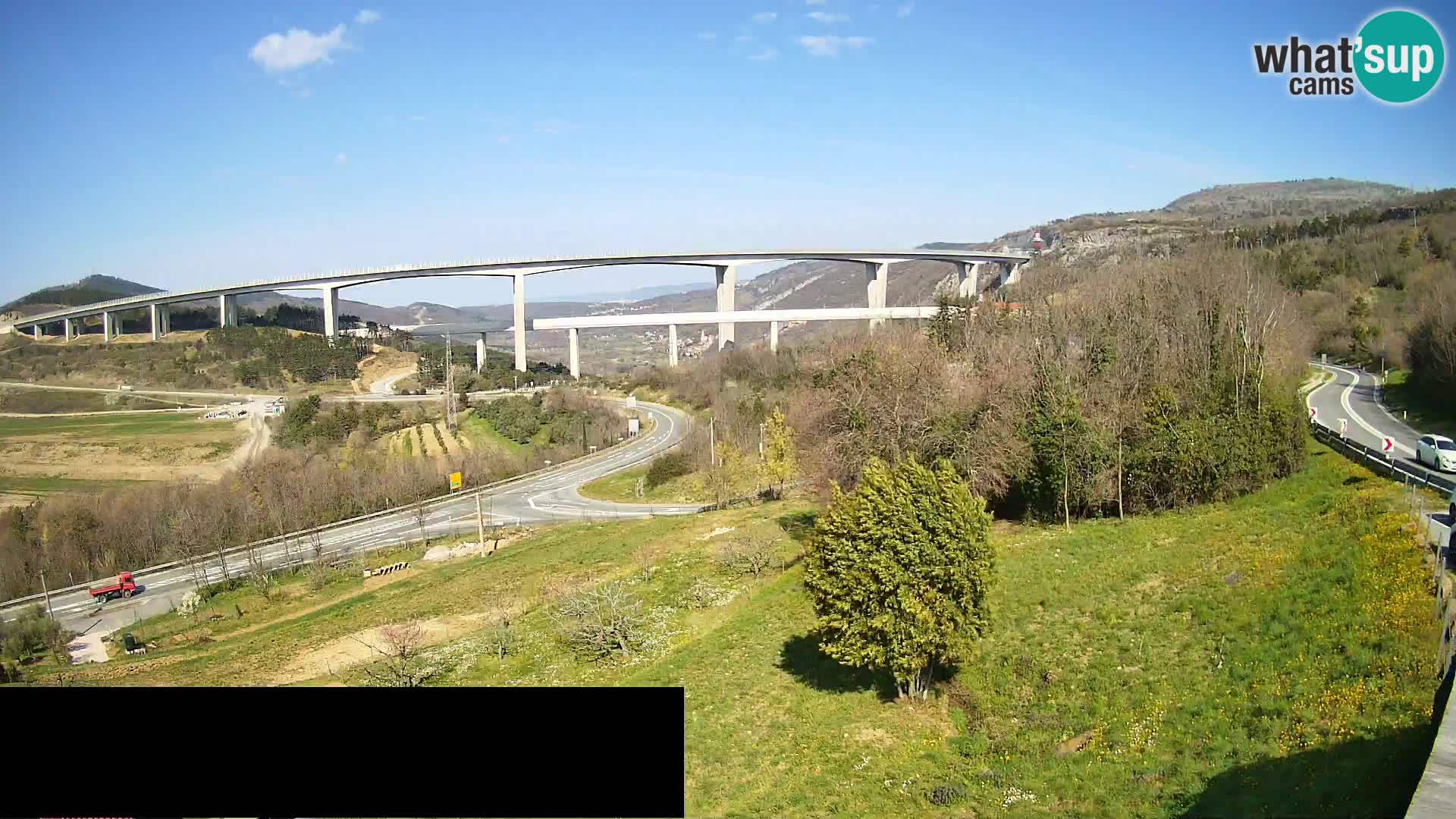 Live cam Črni Kal Viaduc – Viki Burger