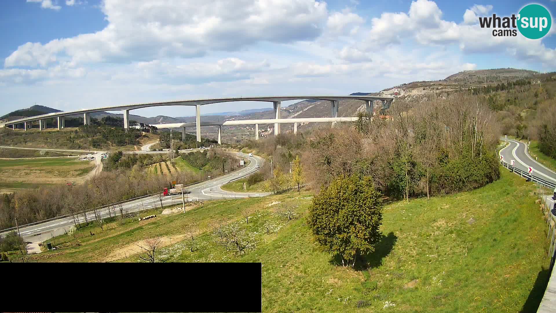 Web kamera Črni Kal Viadukt – pogled sa Viki Burgerja