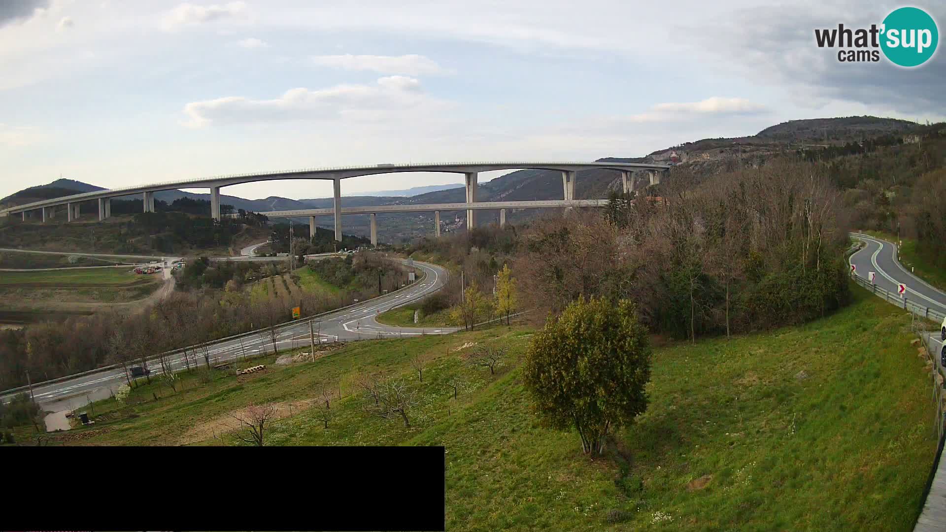 Web kamera Črni Kal Viadukt – pogled sa Viki Burgerja