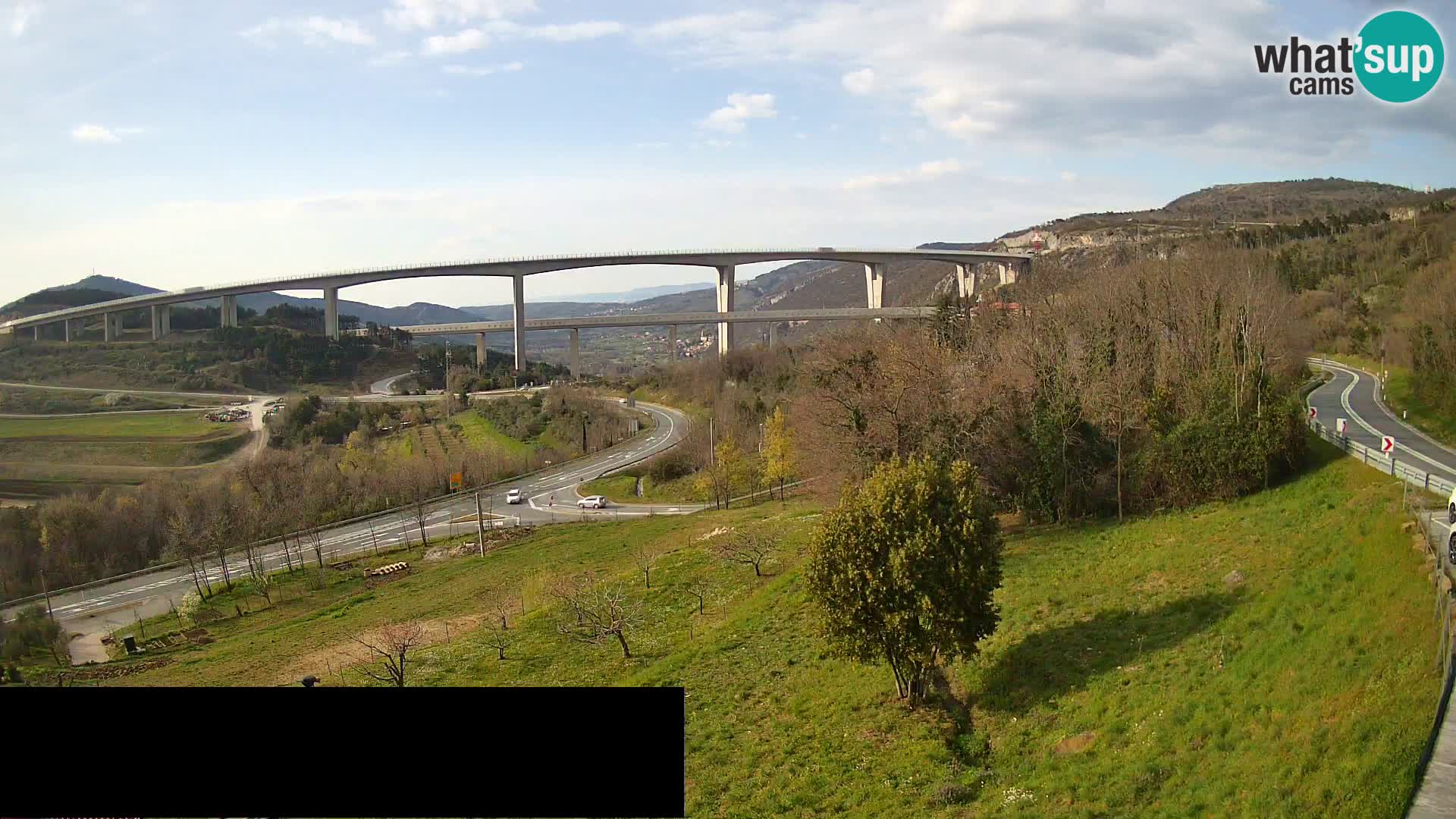 Live cam Črni Kal Viaduc – Viki Burger