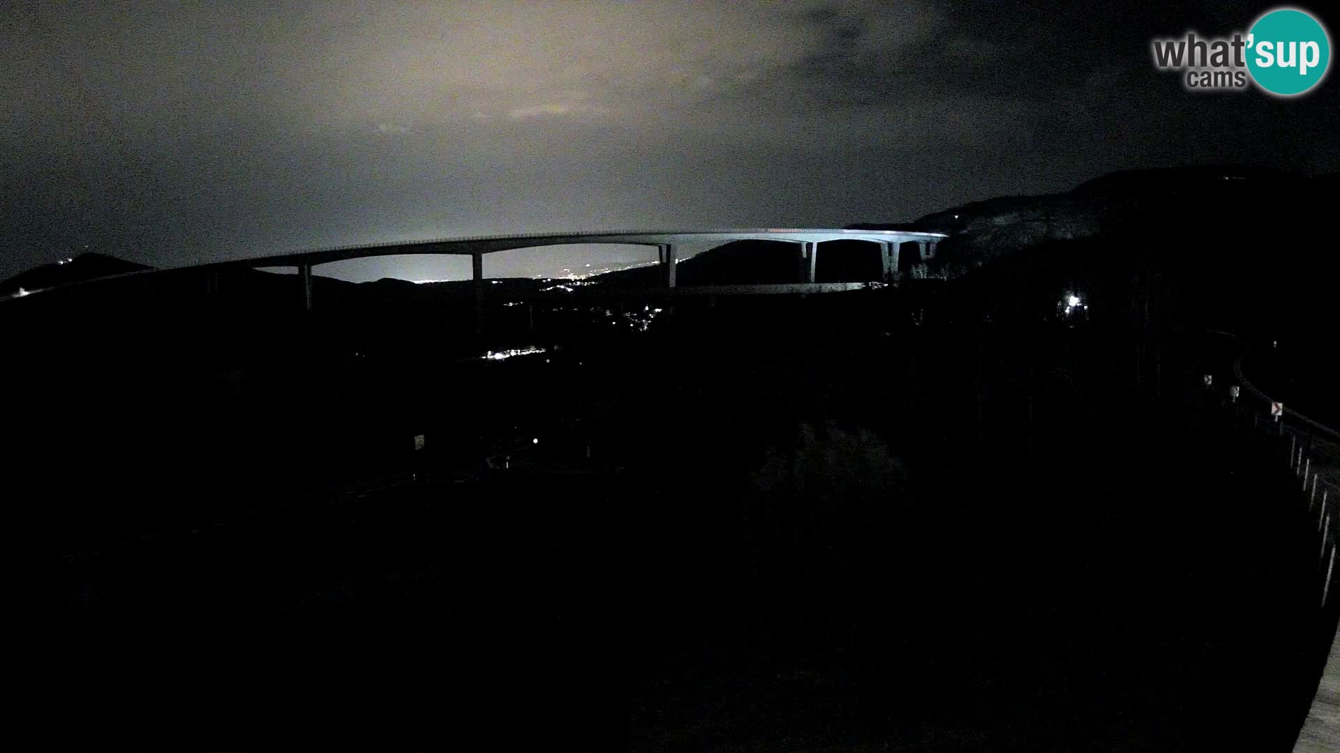 Live cam Črni Kal Viaduc – Viki Burger