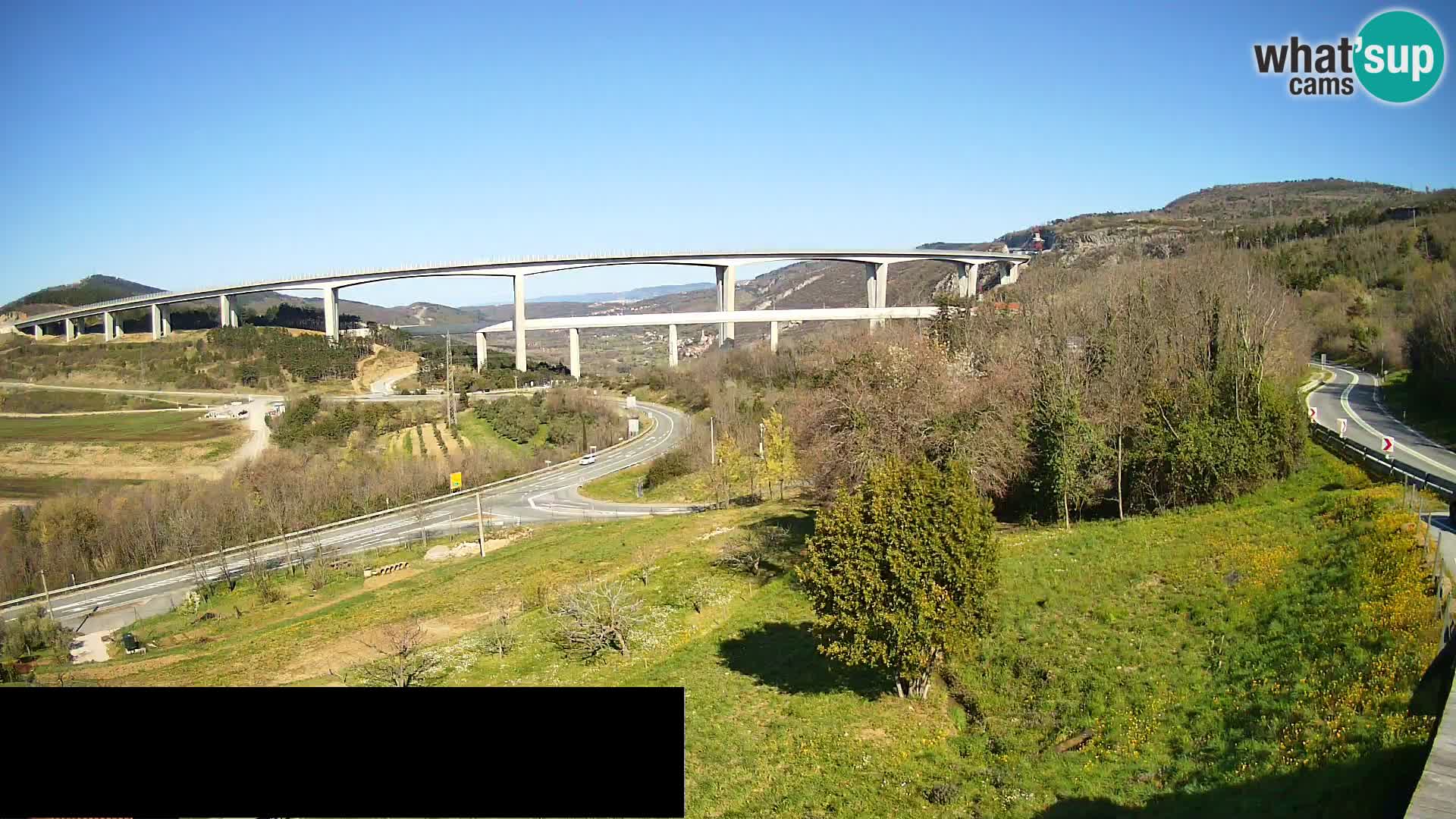 Live cam Črni Kal Viaduc – Viki Burger