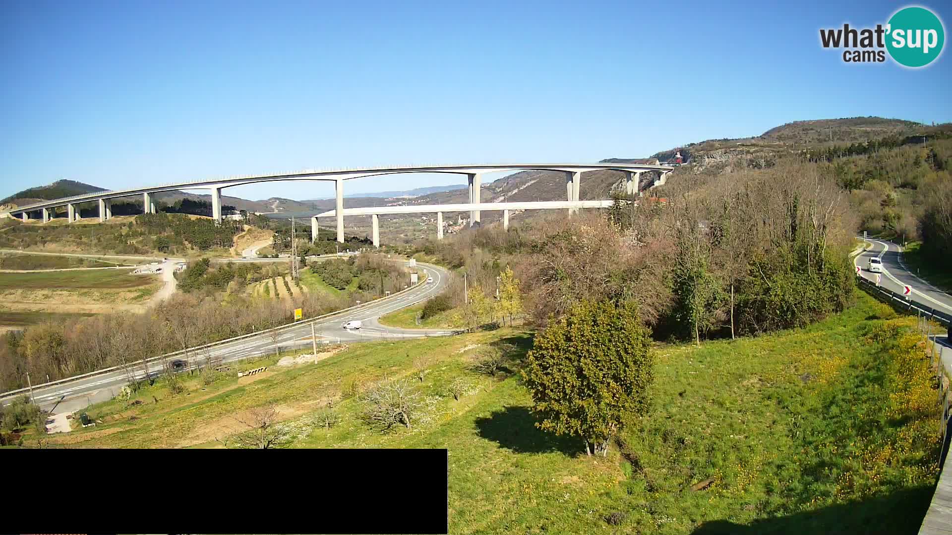 Live cam Črni Kal Viaduc – Viki Burger