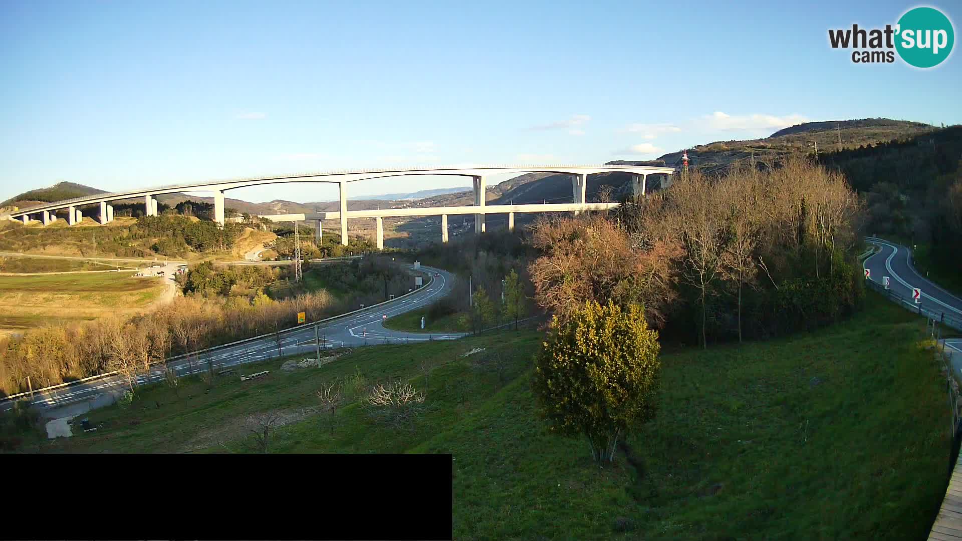 Webcam Črni Kal Viadukt – Viki Burger