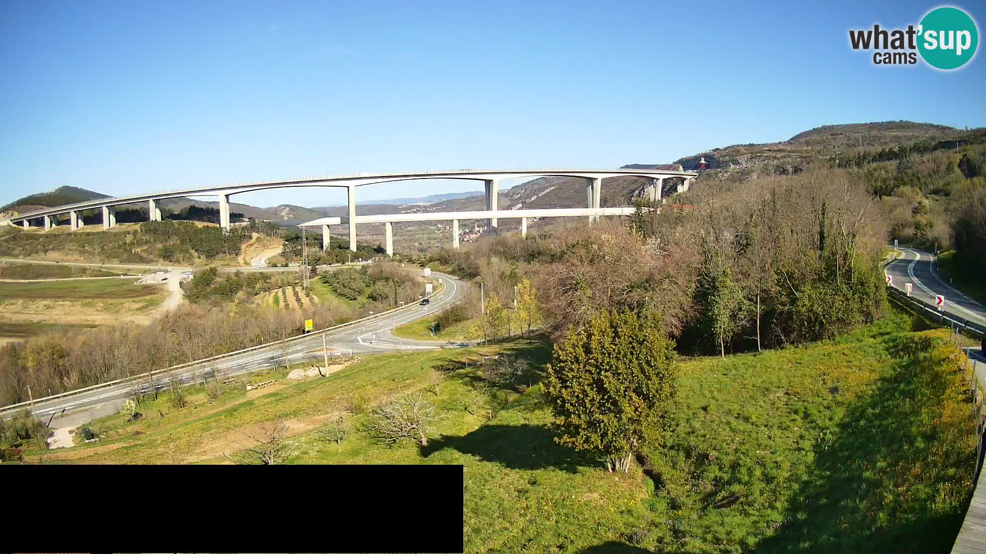 Webcam Črni Kal Viadukt – Viki Burger