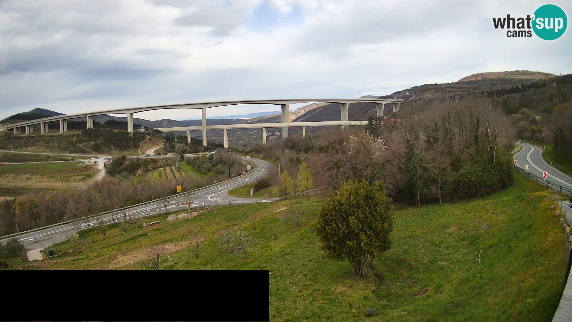 Webcam Črni Kal Viadukt – Viki Burger