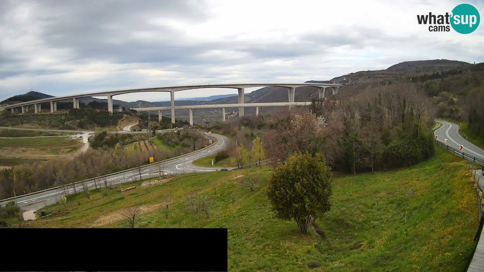 Webcam Črni Kal Viadukt – Viki Burger