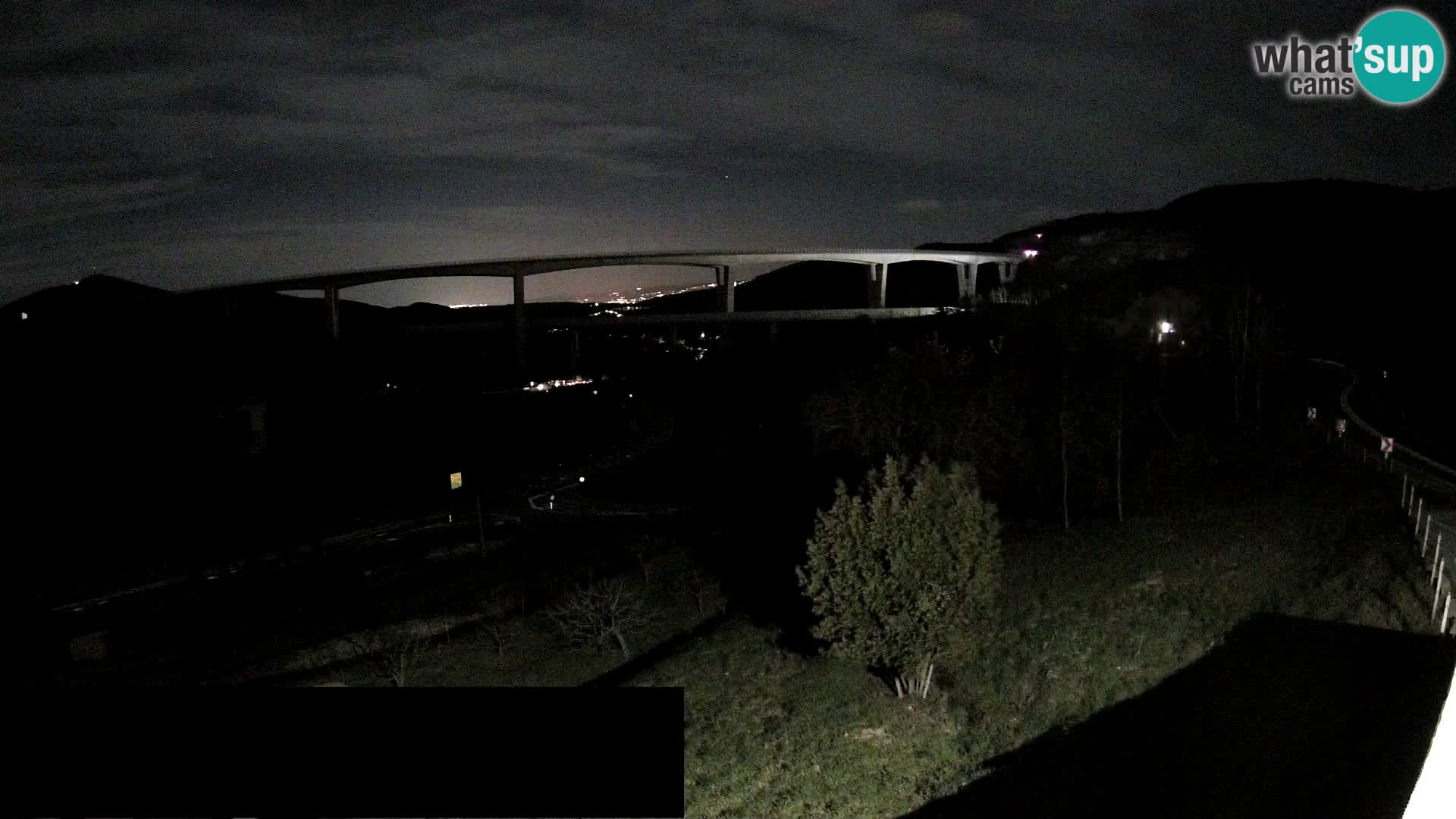 Web kamera Črni Kal Viadukt – pogled sa Viki Burgerja