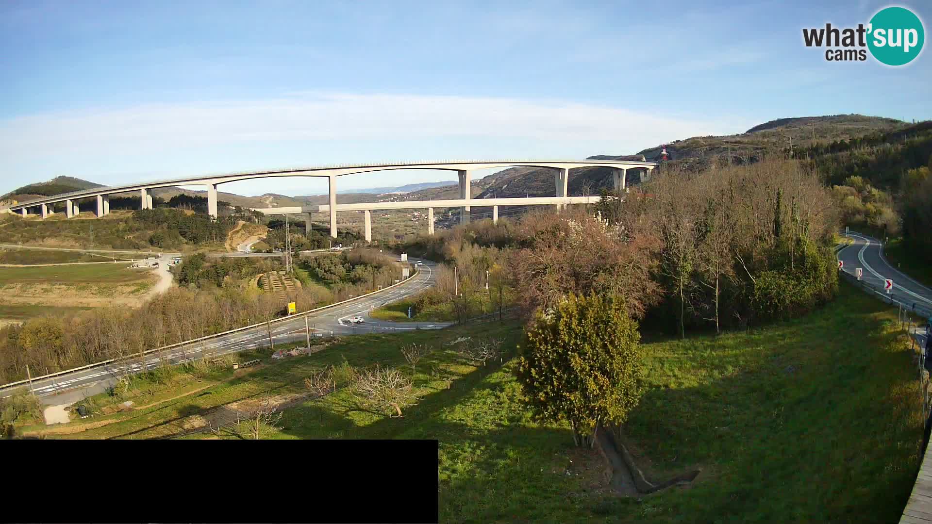 Webcam Črni Kal Viadukt – Viki Burger