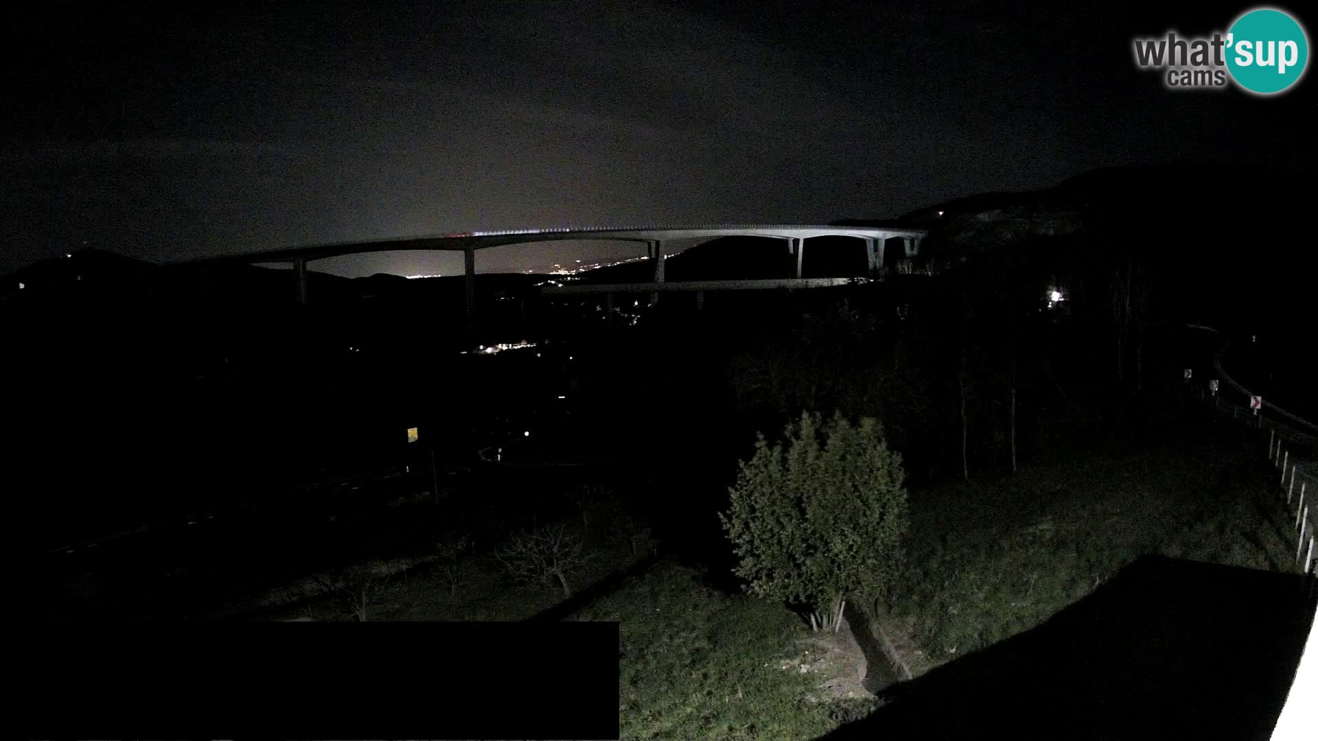 Web kamera Črni Kal Viadukt – pogled sa Viki Burgerja