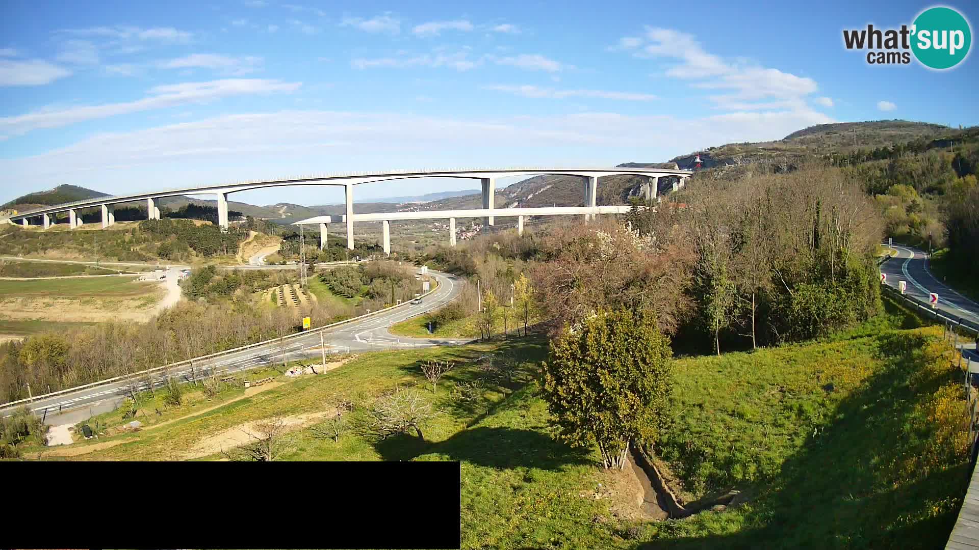 Livecam  Črni Kal Viadotto – panorama dal Viki Burger